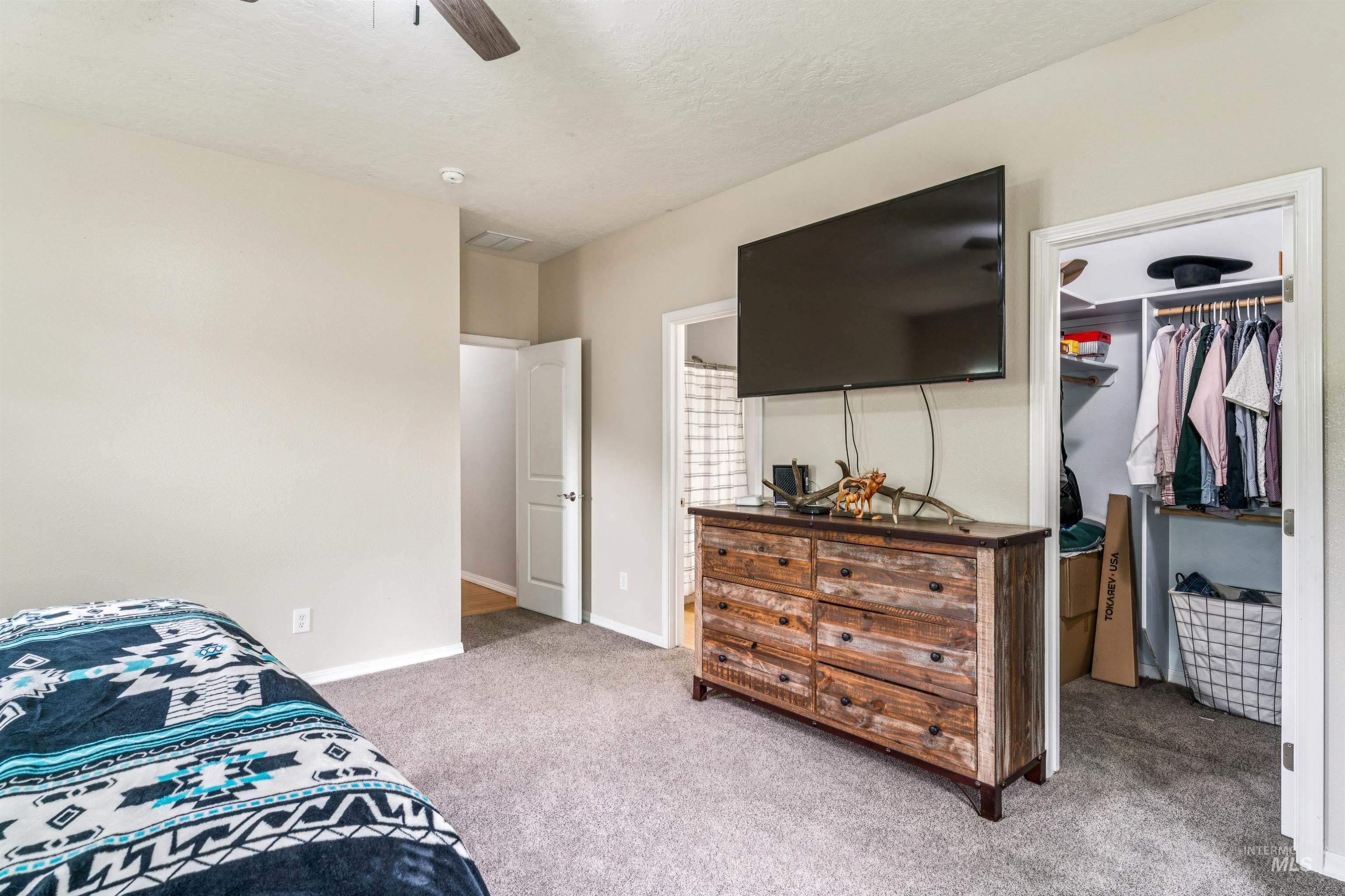 1801 Iowa, Nampa, Idaho 83686, 3 Bedrooms, 2 Bathrooms, Residential For Sale, Price $430,000,MLS 98991205
