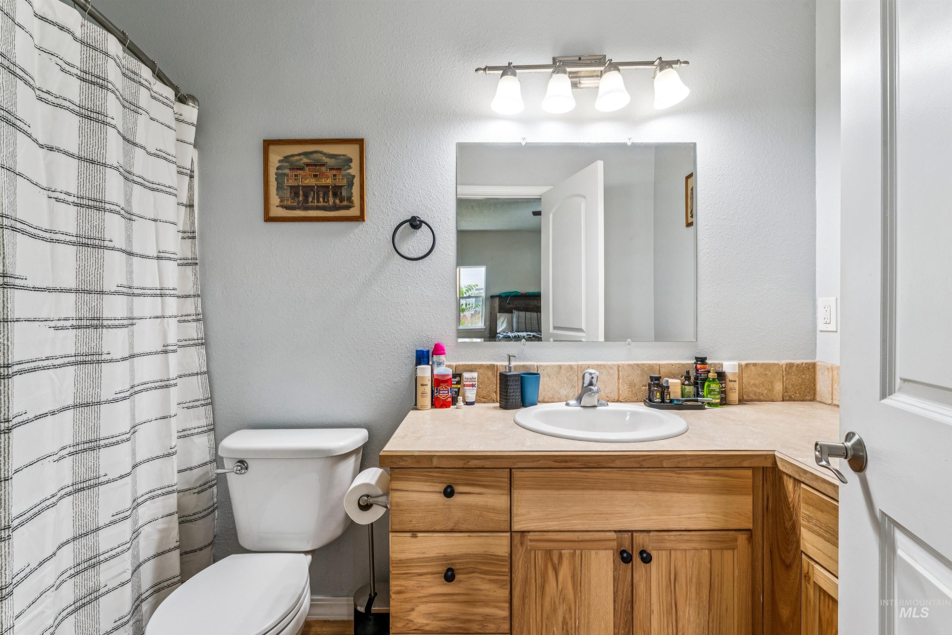 1801 Iowa, Nampa, Idaho 83686, 3 Bedrooms, 2 Bathrooms, Residential For Sale, Price $430,000,MLS 98991205