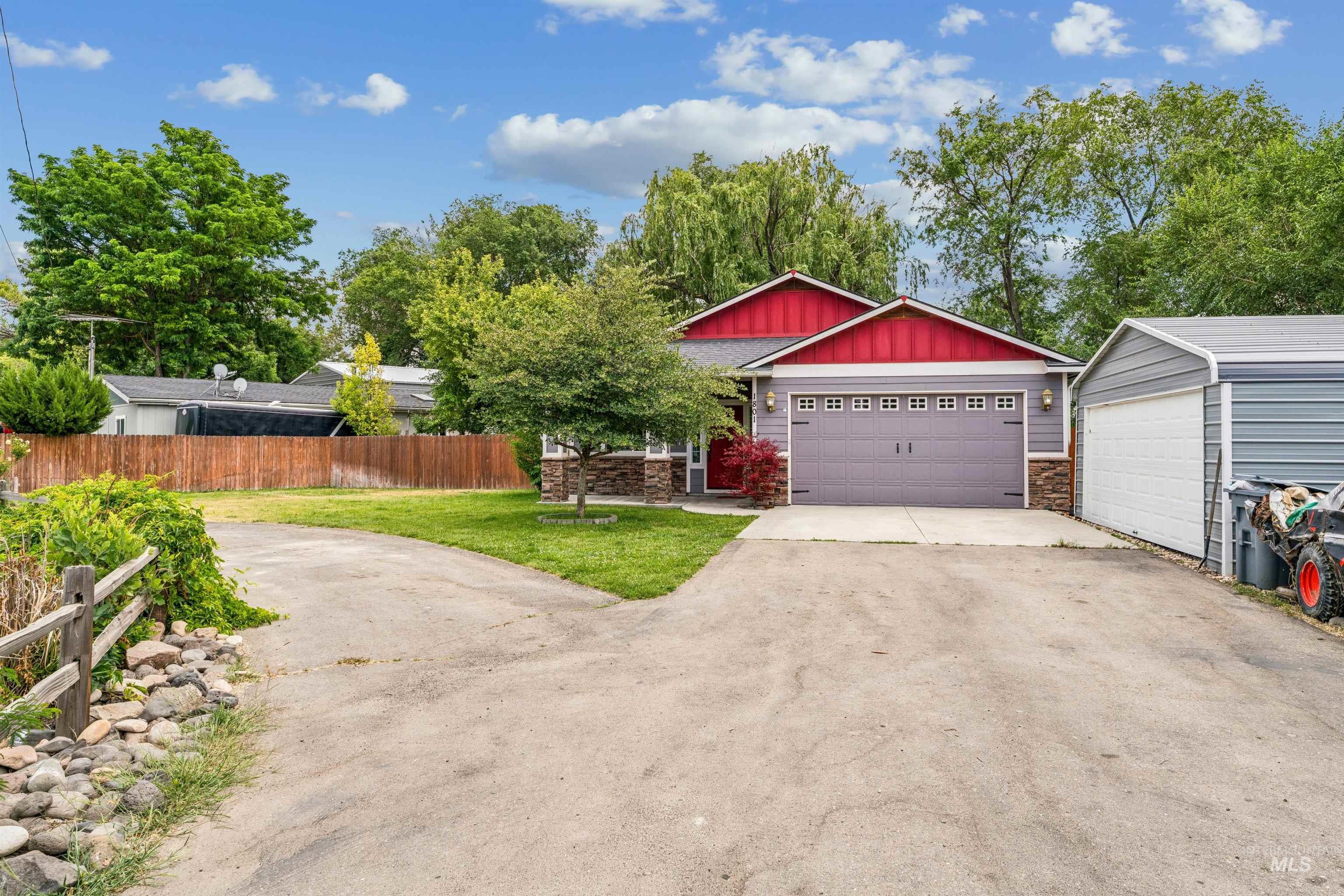 1801 Iowa, Nampa, Idaho 83686, 3 Bedrooms, 2 Bathrooms, Residential For Sale, Price $430,000,MLS 98991205