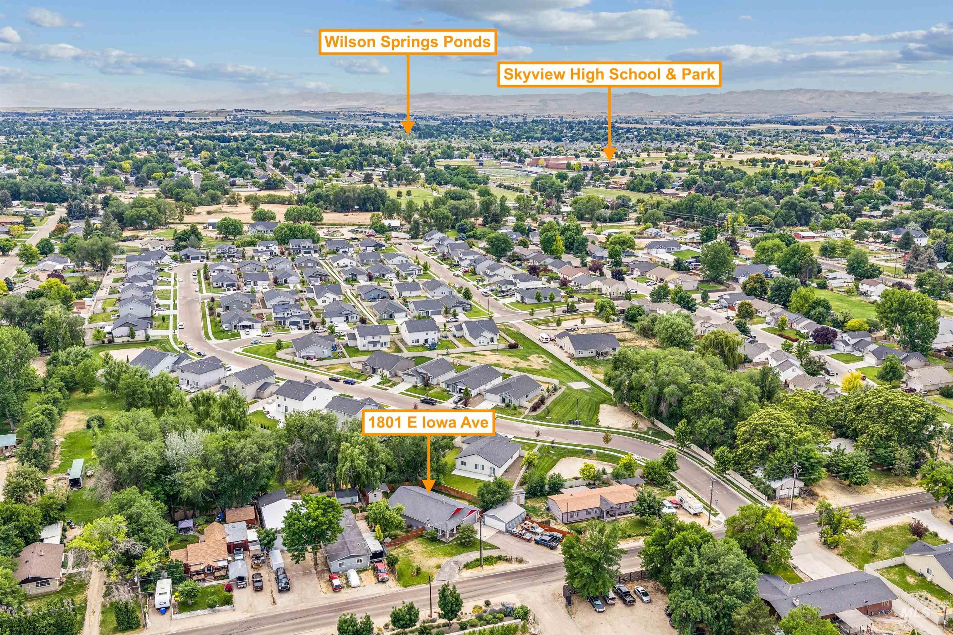 1801 Iowa, Nampa, Idaho 83686, 3 Bedrooms, 2 Bathrooms, Residential For Sale, Price $430,000,MLS 98991205