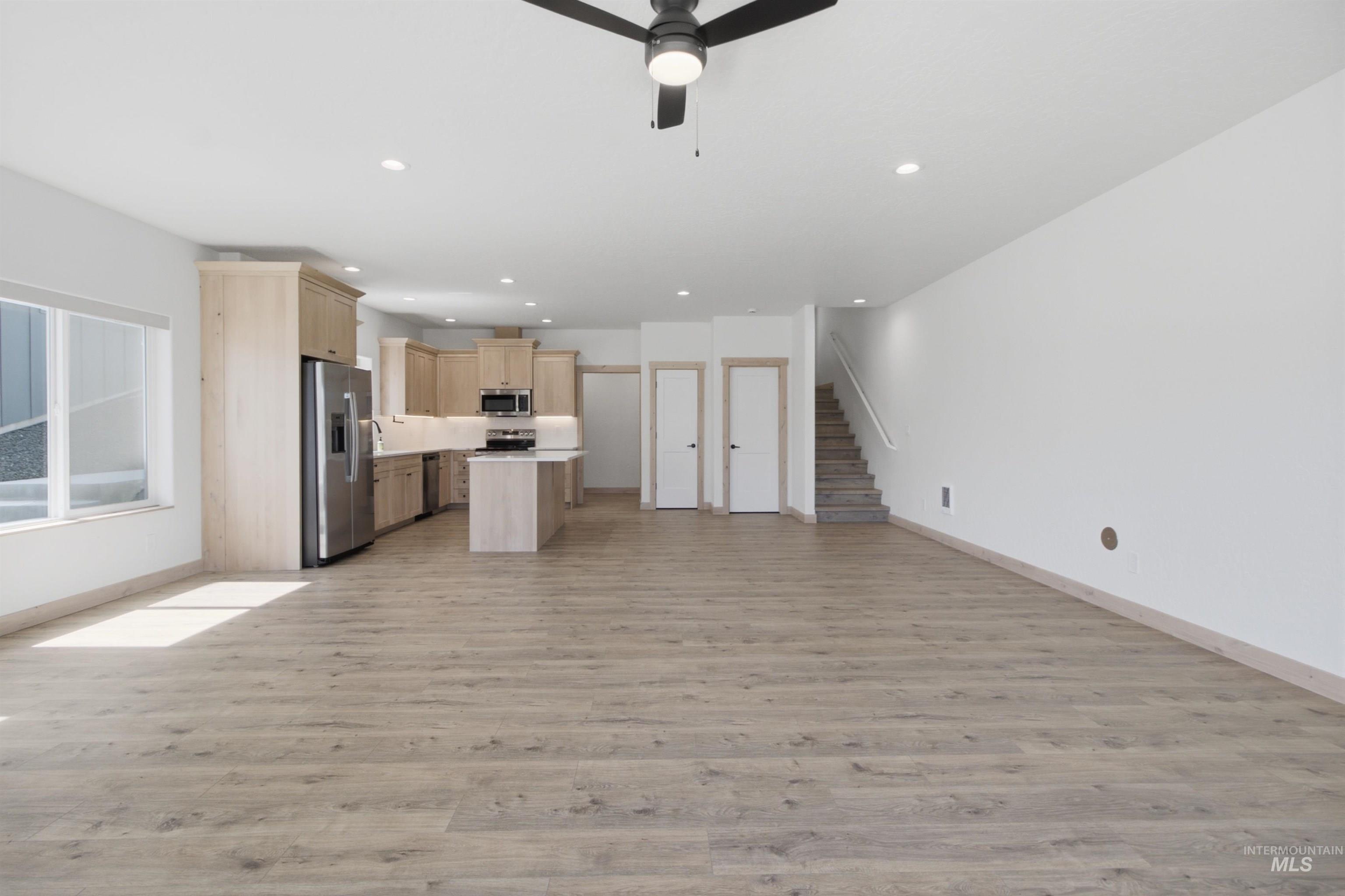 1197 Edington Ave, Moscow, Idaho 83843, 3 Bedrooms, 2.5 Bathrooms, Residential For Sale, Price $470,000,MLS 98991206