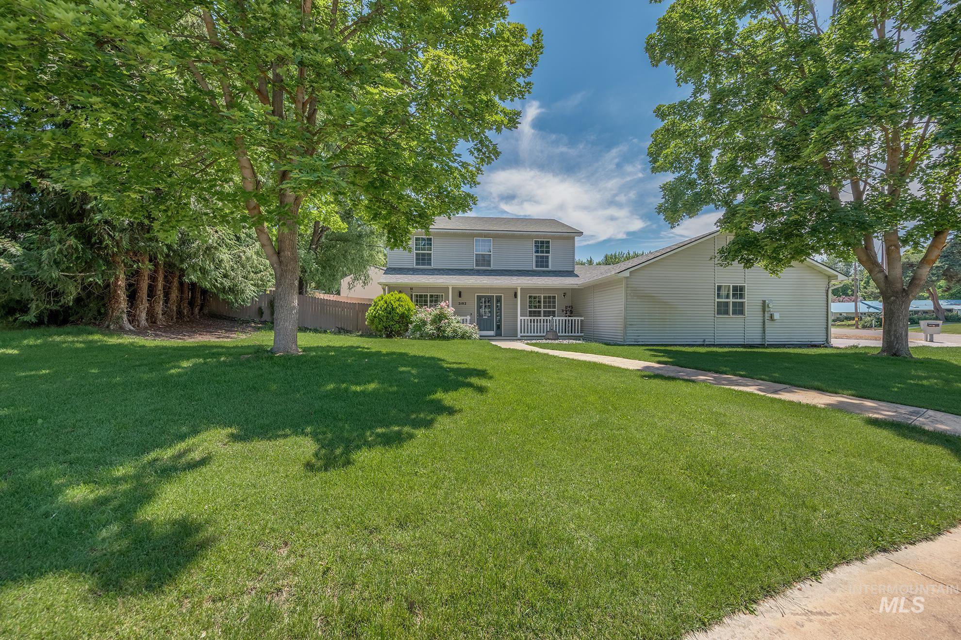 2102 1st Ave N, Payette, Idaho 83661, 4 Bedrooms, 3.5 Bathrooms, Residential For Sale, Price $425,000,MLS 98991213