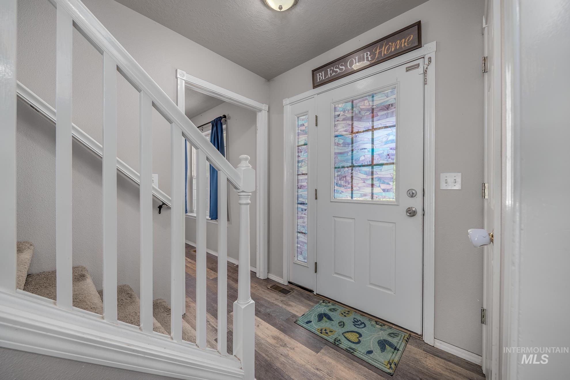 2102 1st Ave N, Payette, Idaho 83661, 4 Bedrooms, 3.5 Bathrooms, Residential For Sale, Price $425,000,MLS 98991213