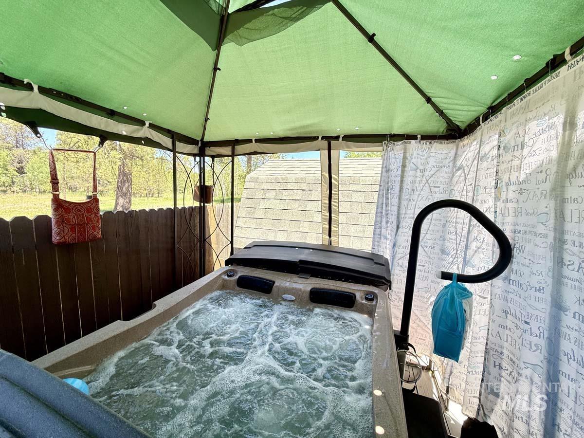 30 A Street, Cascade, Idaho 83611, 1 Bedroom, 1 Bathroom, Residential For Sale, Price $178,000, 98991220