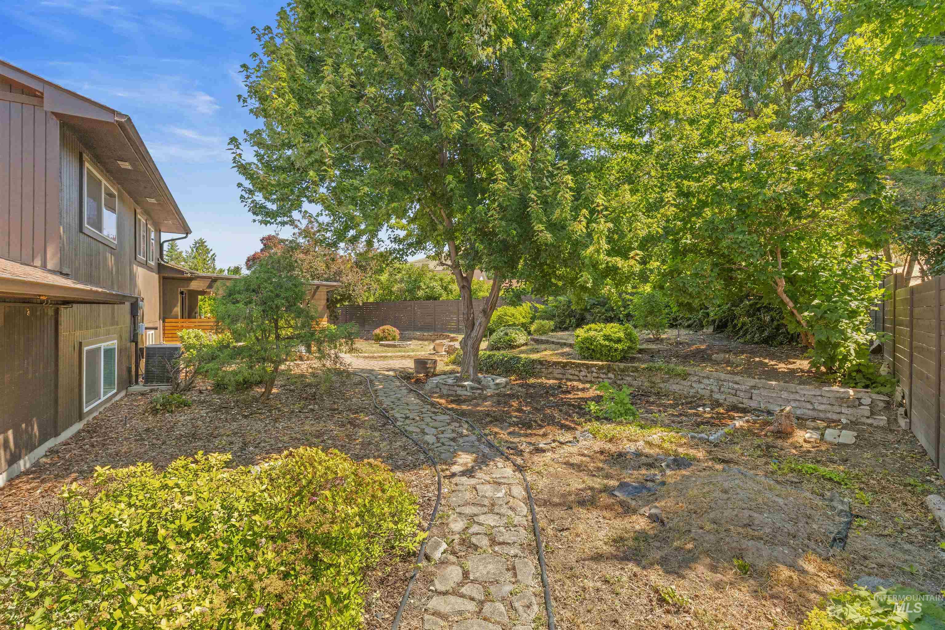 3435 Selway Dr, Lewiston, Idaho 83501, 3 Bedrooms, 2.5 Bathrooms, Residential For Sale, Price $545,000,MLS 98991221