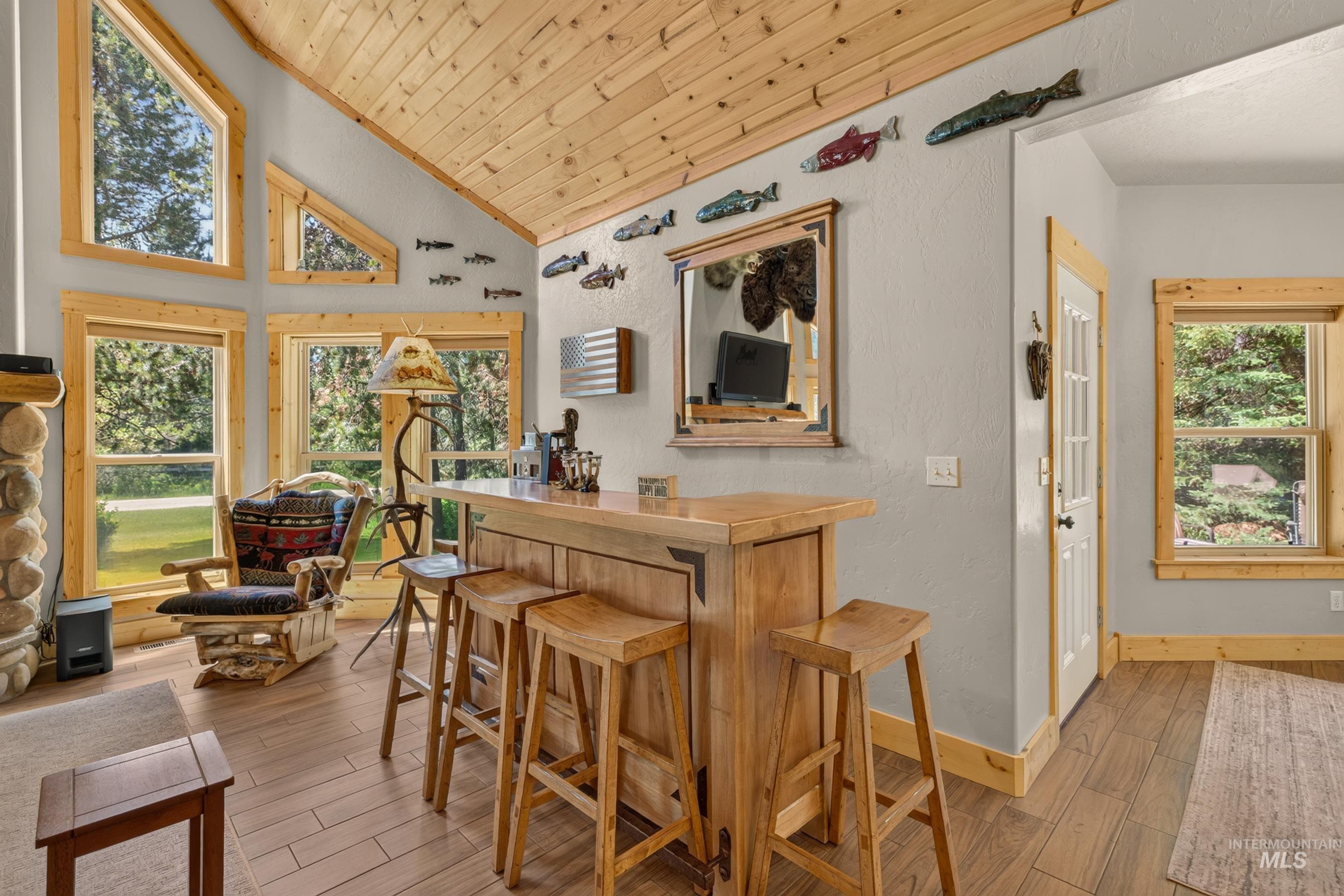172 Lodgepole Lane, Donnelly, Idaho 83615, 3 Bedrooms, 2.5 Bathrooms, Residential For Sale, Price $1,100,000, 98991228