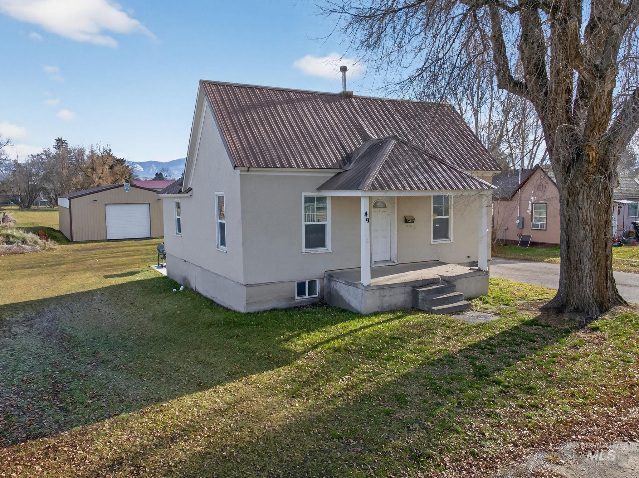 49 S 4th W, Preston, Idaho 82363, 3 Bedrooms, 1 Bathroom, Residential For Sale, Price $390,000,MLS 98991231