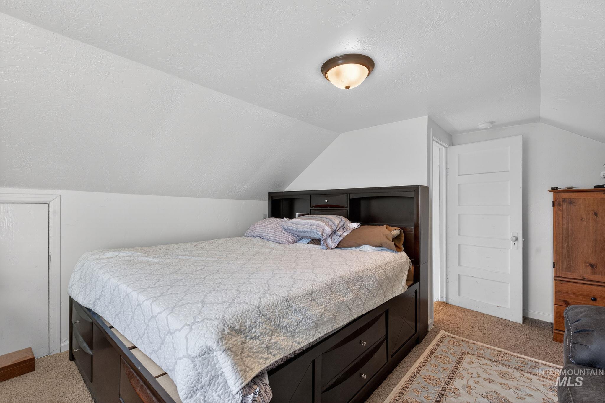 49 S 4th W, Preston, Idaho 82363, 3 Bedrooms, 1 Bathroom, Residential For Sale, Price $390,000,MLS 98991231
