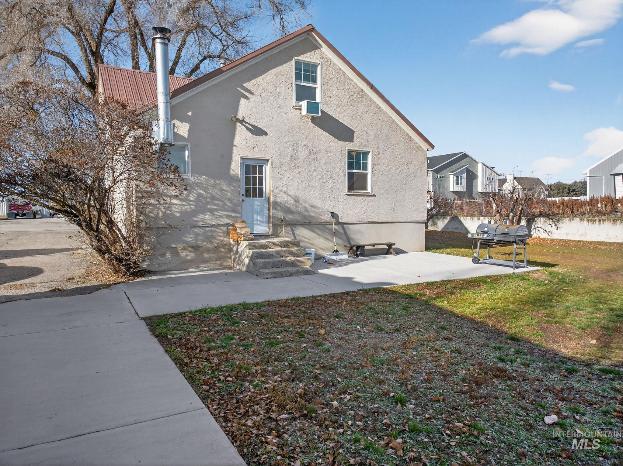 49 S 4th W, Preston, Idaho 82363, 3 Bedrooms, 1 Bathroom, Residential For Sale, Price $390,000,MLS 98991231