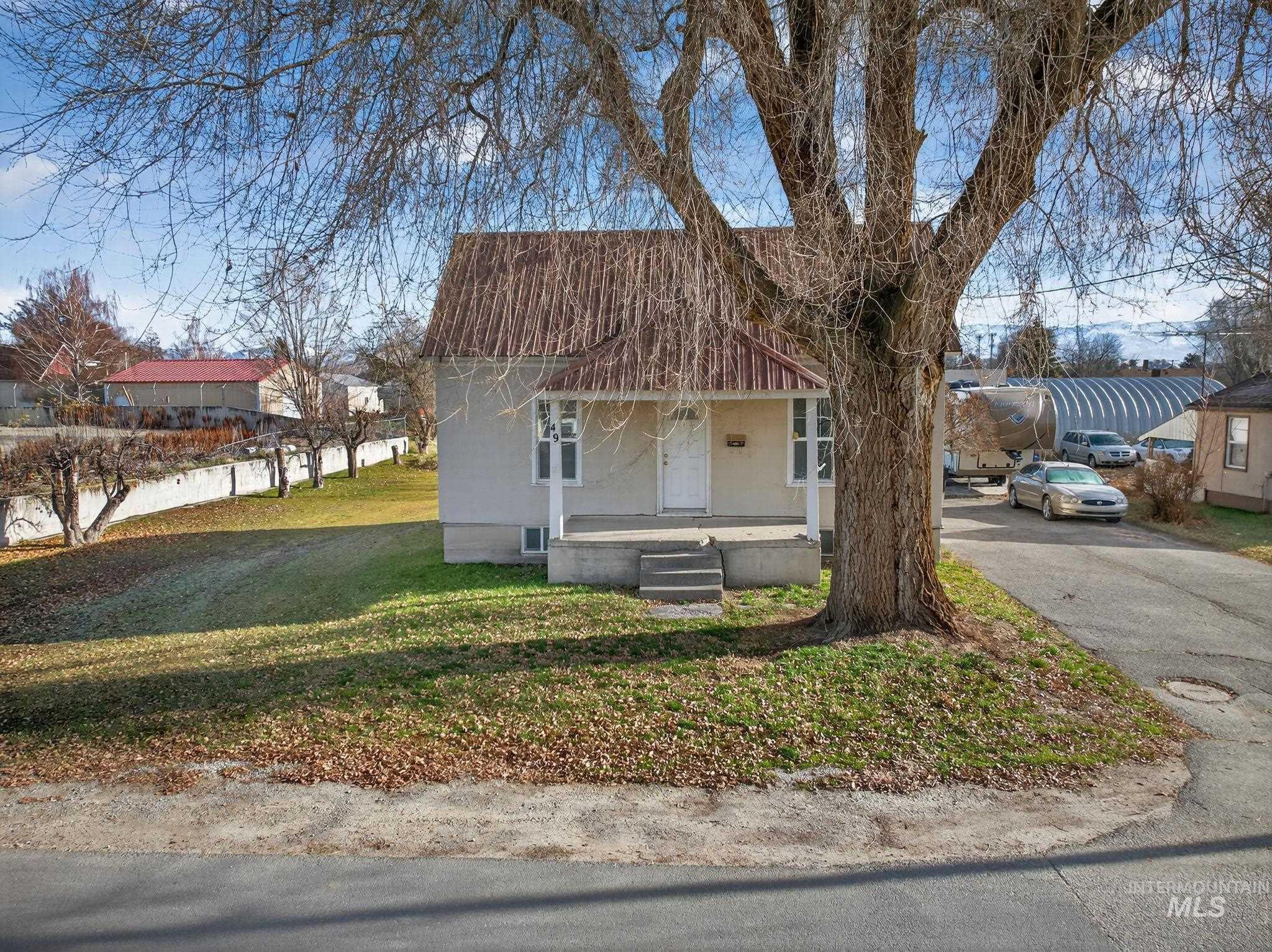 49 S 4th W, Preston, Idaho 82363, 3 Bedrooms, 1 Bathroom, Residential For Sale, Price $390,000,MLS 98991231