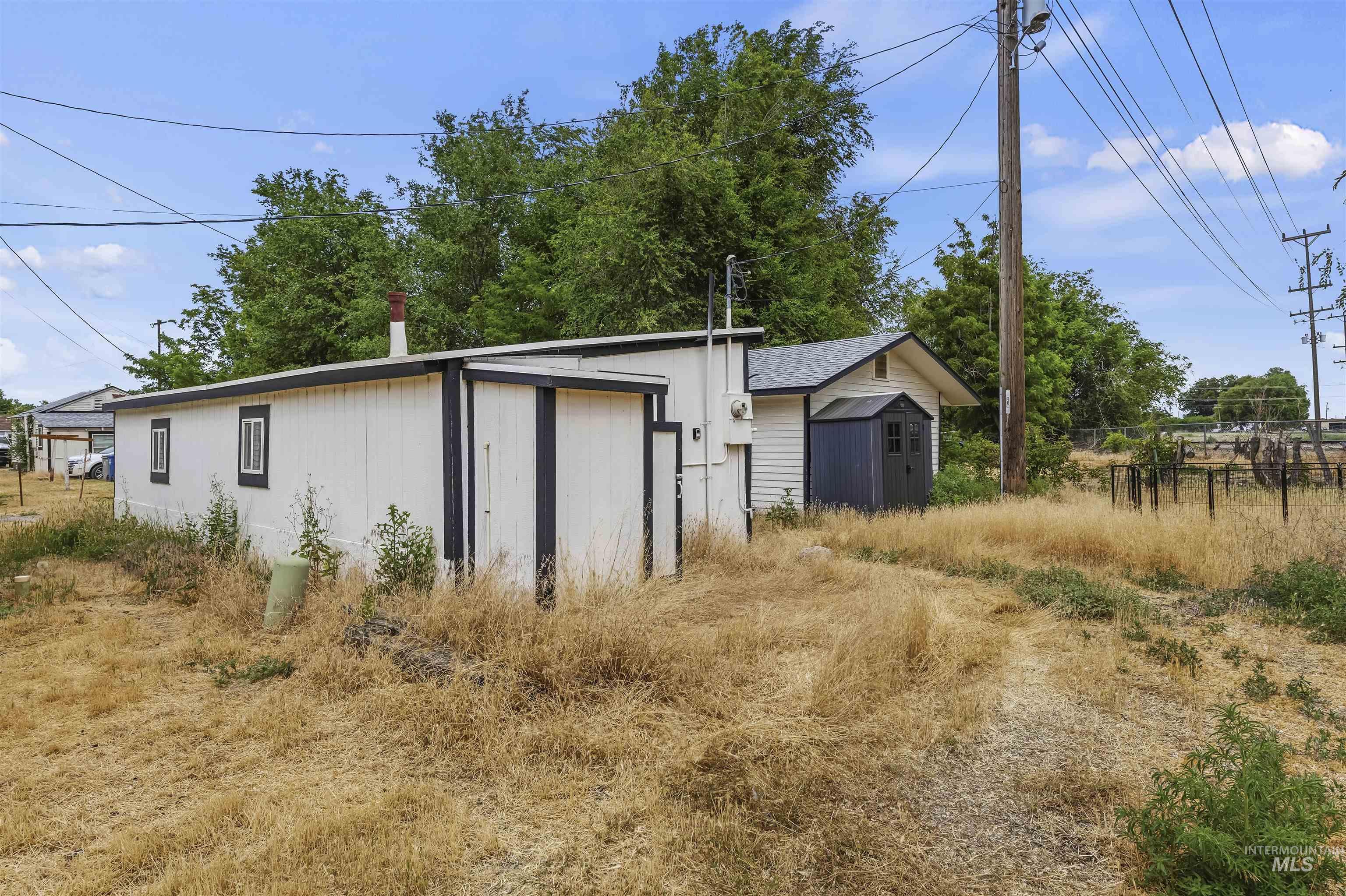 483 N 1st st, Nampa, Idaho 83651, 1 Bedroom, 1 Bathroom, Residential Income For Sale, Price $675,000,MLS 98991244