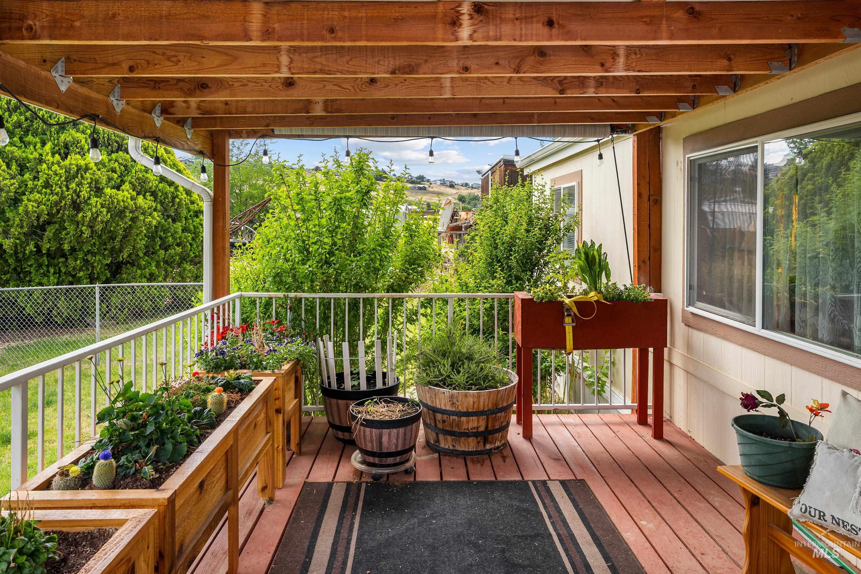 1042 Bridger Lane, Clarkston, Washington 99403, 3 Bedrooms, 2 Bathrooms, Residential For Sale, Price $355,000, 98991269
