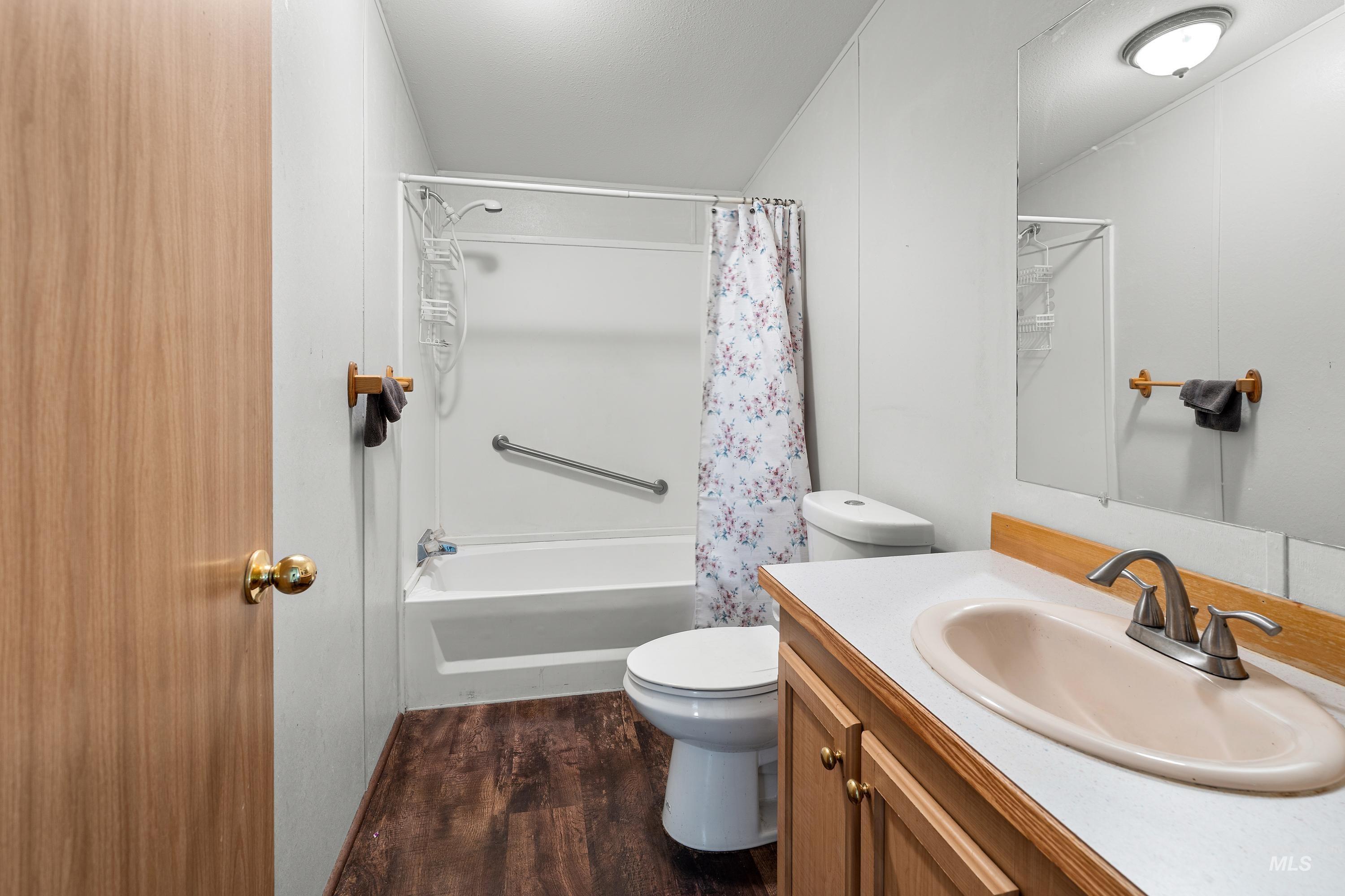 1042 Bridger Lane, Clarkston, Washington 99403, 3 Bedrooms, 2 Bathrooms, Residential For Sale, Price $355,000, 98991269