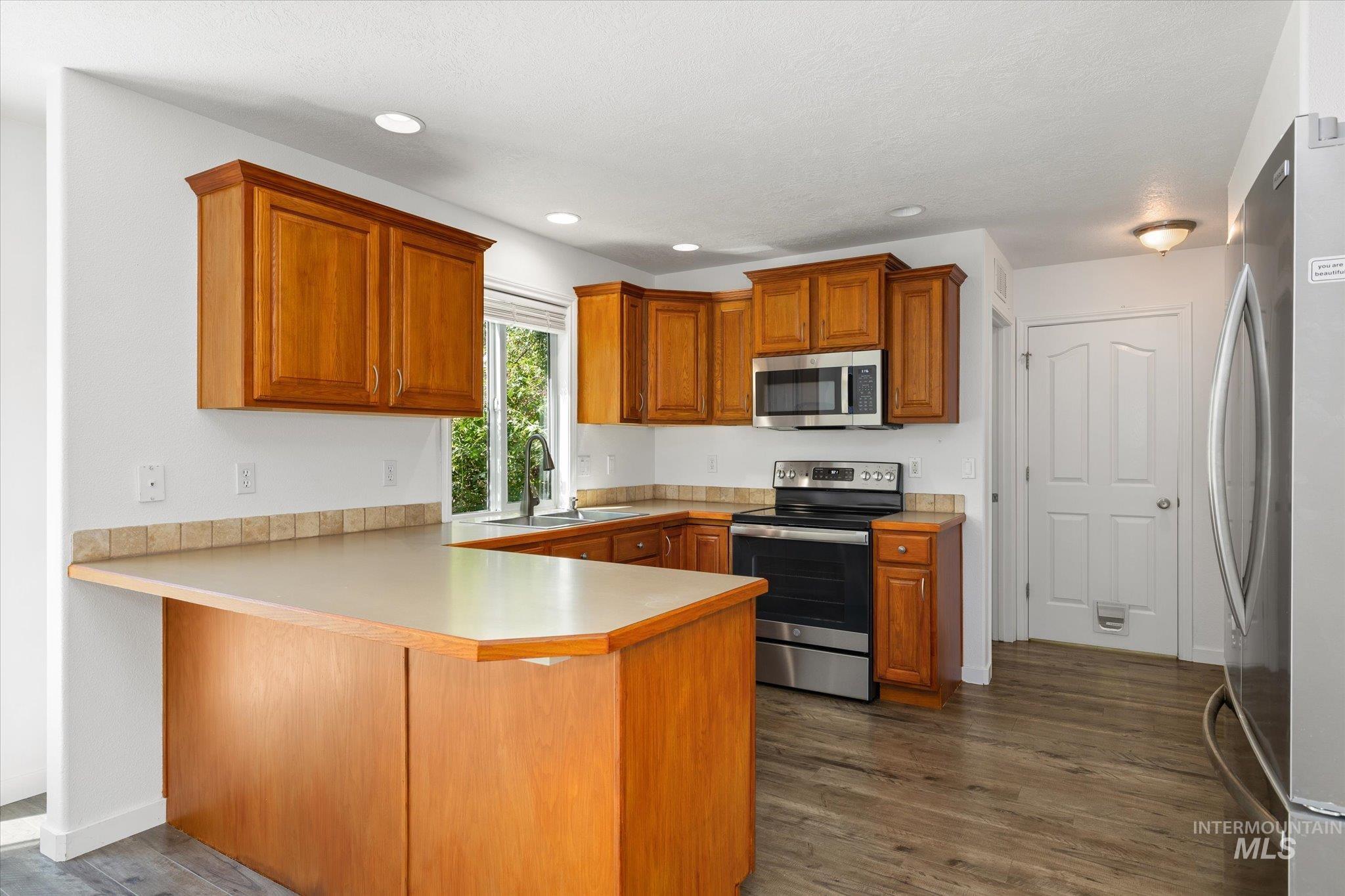 4401 E Burgundy Dr, Nampa, Idaho 83686, 3 Bedrooms, 2.5 Bathrooms, Residential For Sale, Price $440,000,MLS 98991275