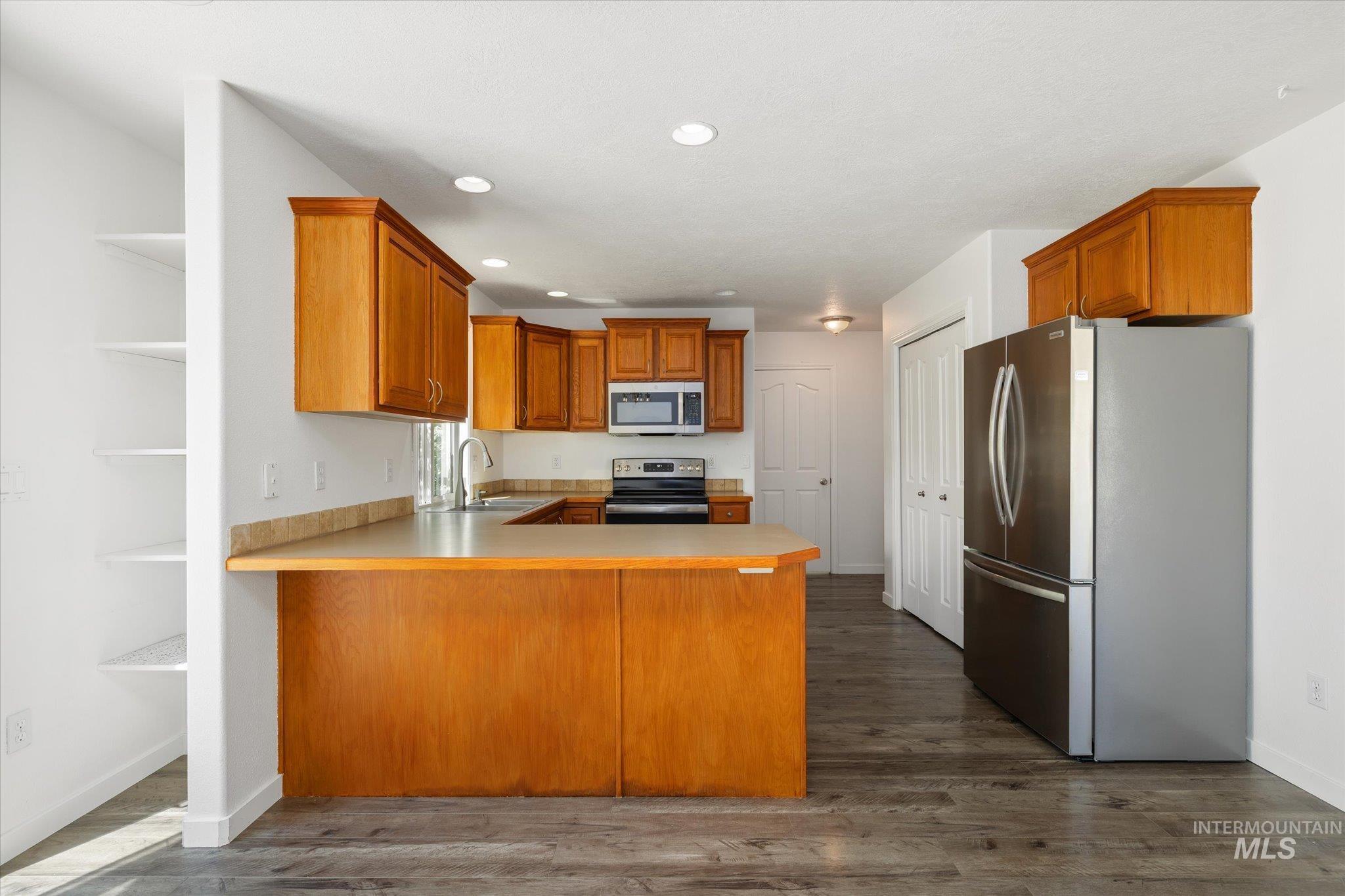 4401 E Burgundy Dr, Nampa, Idaho 83686, 3 Bedrooms, 2.5 Bathrooms, Residential For Sale, Price $440,000,MLS 98991275