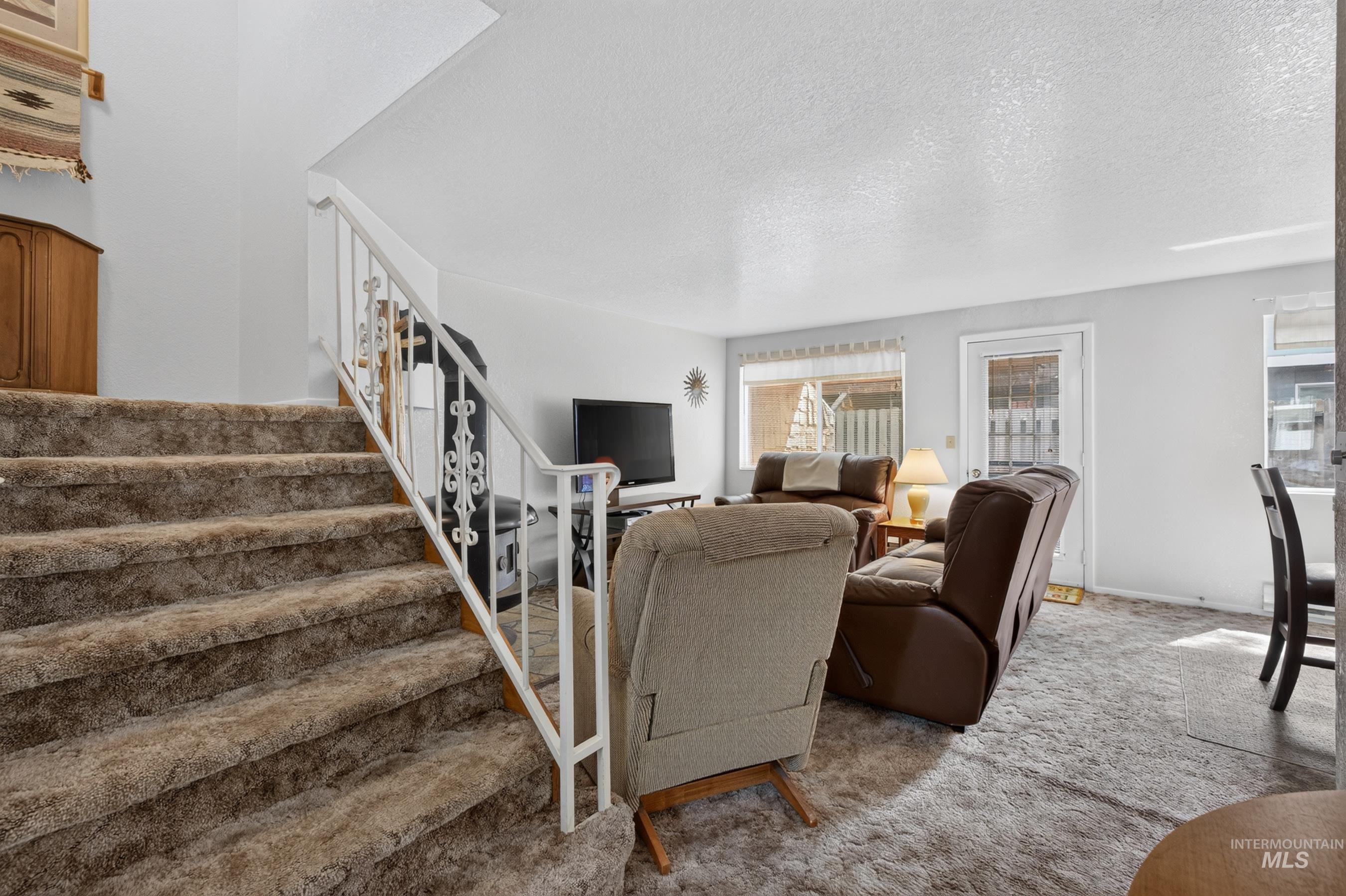 812 Carico Court, McCall, Idaho 83638, 3 Bedrooms, 1.5 Bathrooms, Residential For Sale, Price $440,000,MLS 98991277