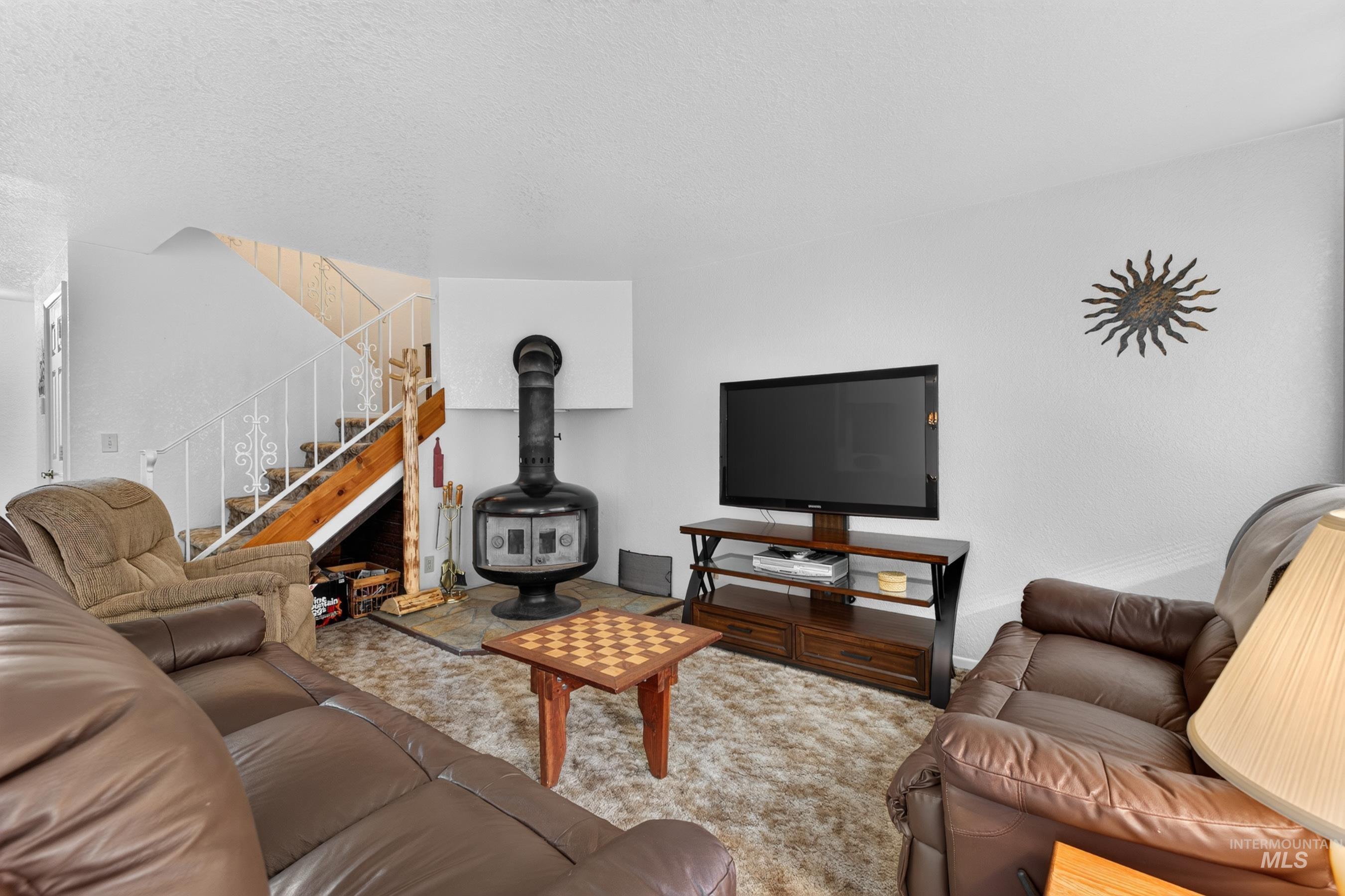 812 Carico Court, McCall, Idaho 83638, 3 Bedrooms, 1.5 Bathrooms, Residential For Sale, Price $440,000,MLS 98991277