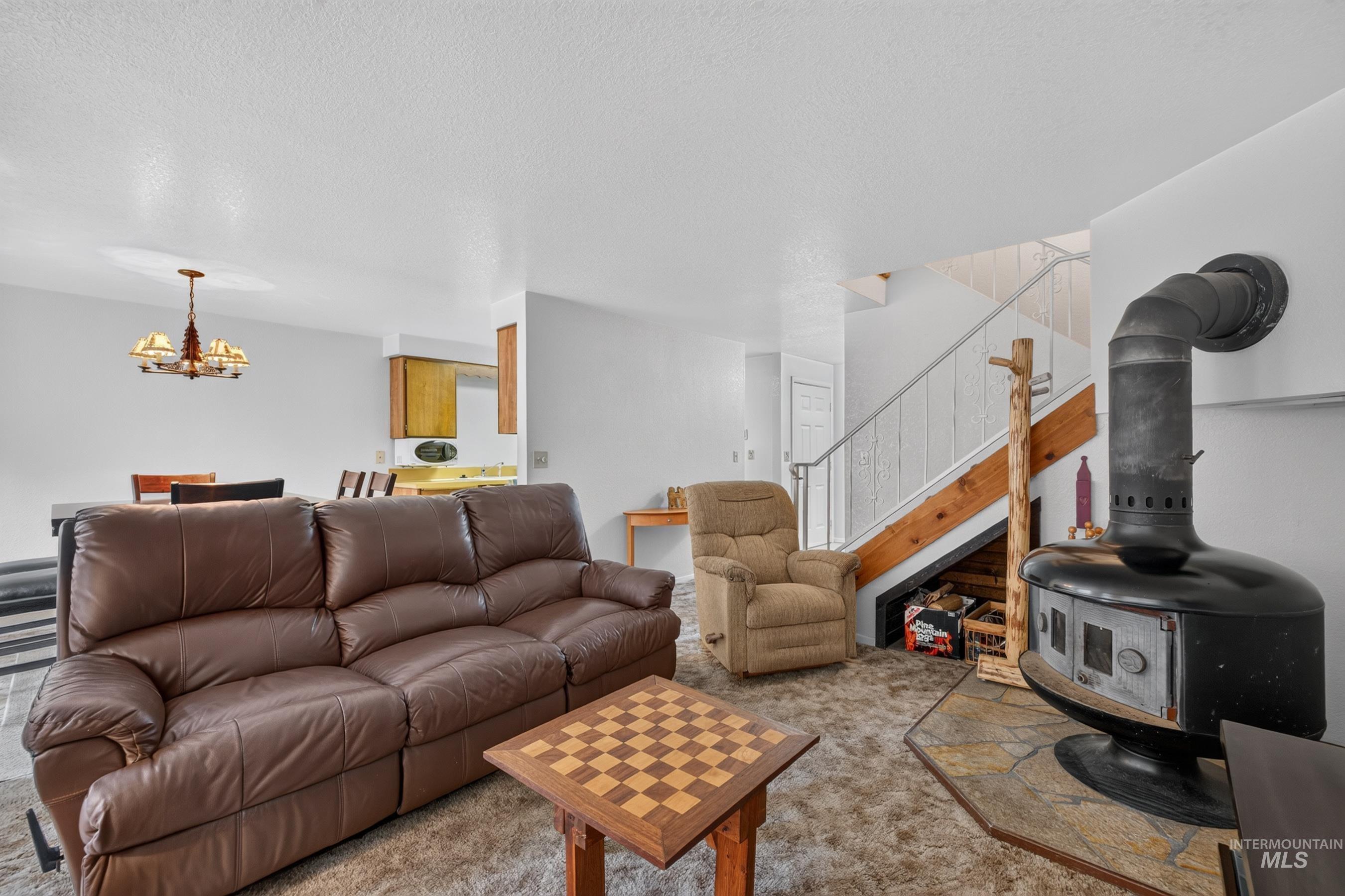 812 Carico Court, McCall, Idaho 83638, 3 Bedrooms, 1.5 Bathrooms, Residential For Sale, Price $440,000,MLS 98991277