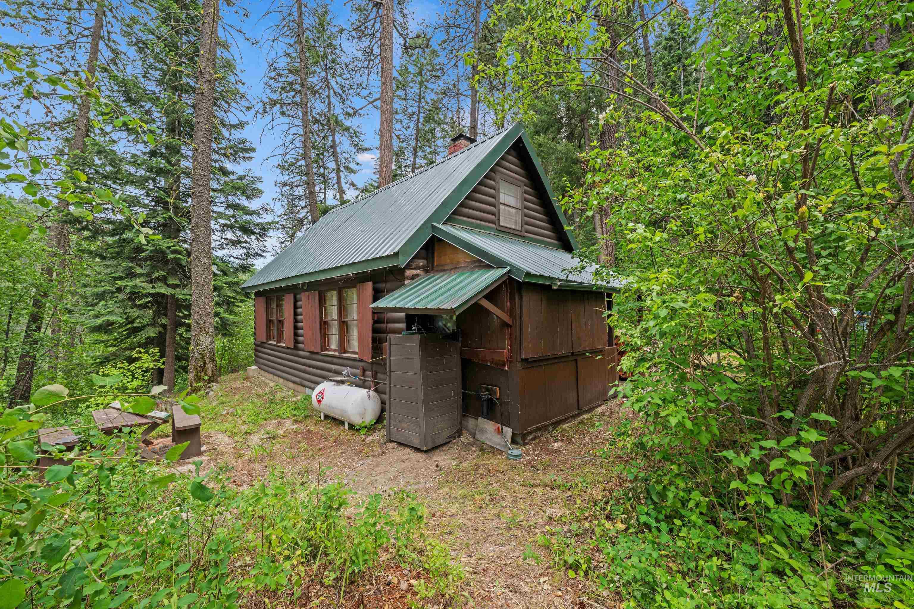 Lot 4 Williams Creek, Banks, Idaho 83602, 2 Bedrooms, 1 Bathroom, Residential For Sale, Price $175,000, 98991280