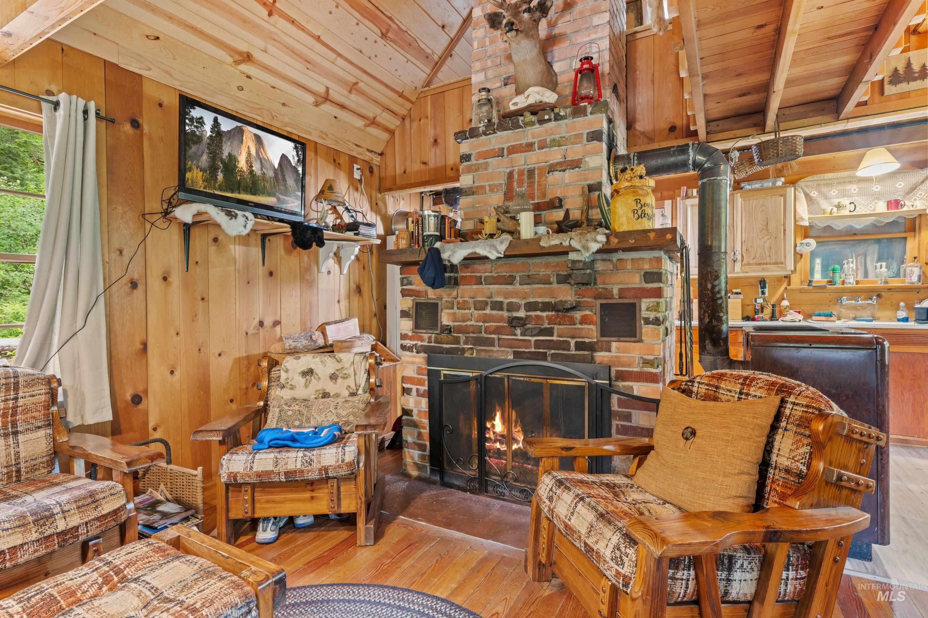 Lot 4 Williams Creek, Banks, Idaho 83602, 2 Bedrooms, 1 Bathroom, Residential For Sale, Price $175,000, 98991280