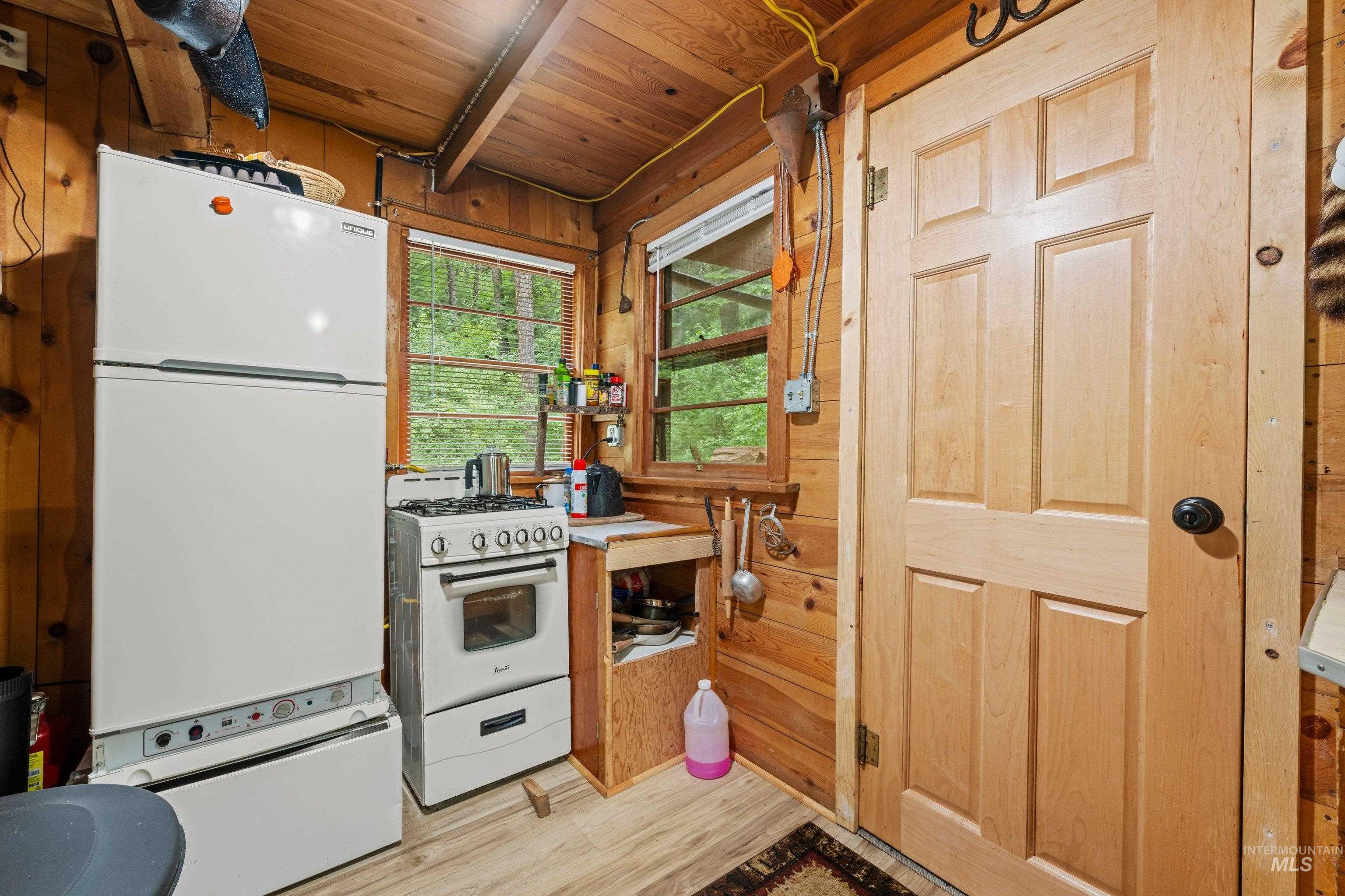 Lot 4 Williams Creek, Banks, Idaho 83602, 2 Bedrooms, 1 Bathroom, Residential For Sale, Price $175,000, 98991280