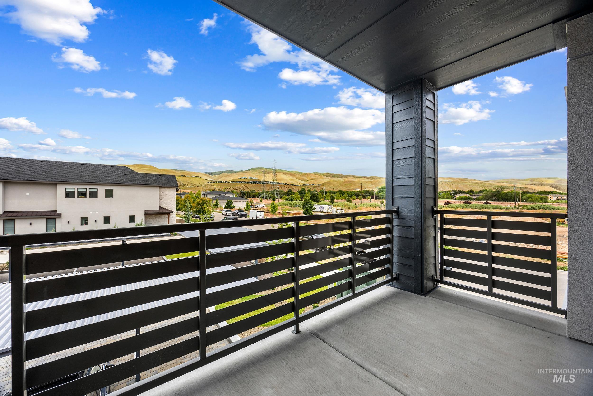 4430 E Haystack St, Boise, Idaho 83716, 2 Bedrooms, 2 Bathrooms, Residential For Sale, Price $529,900,MLS 98991282