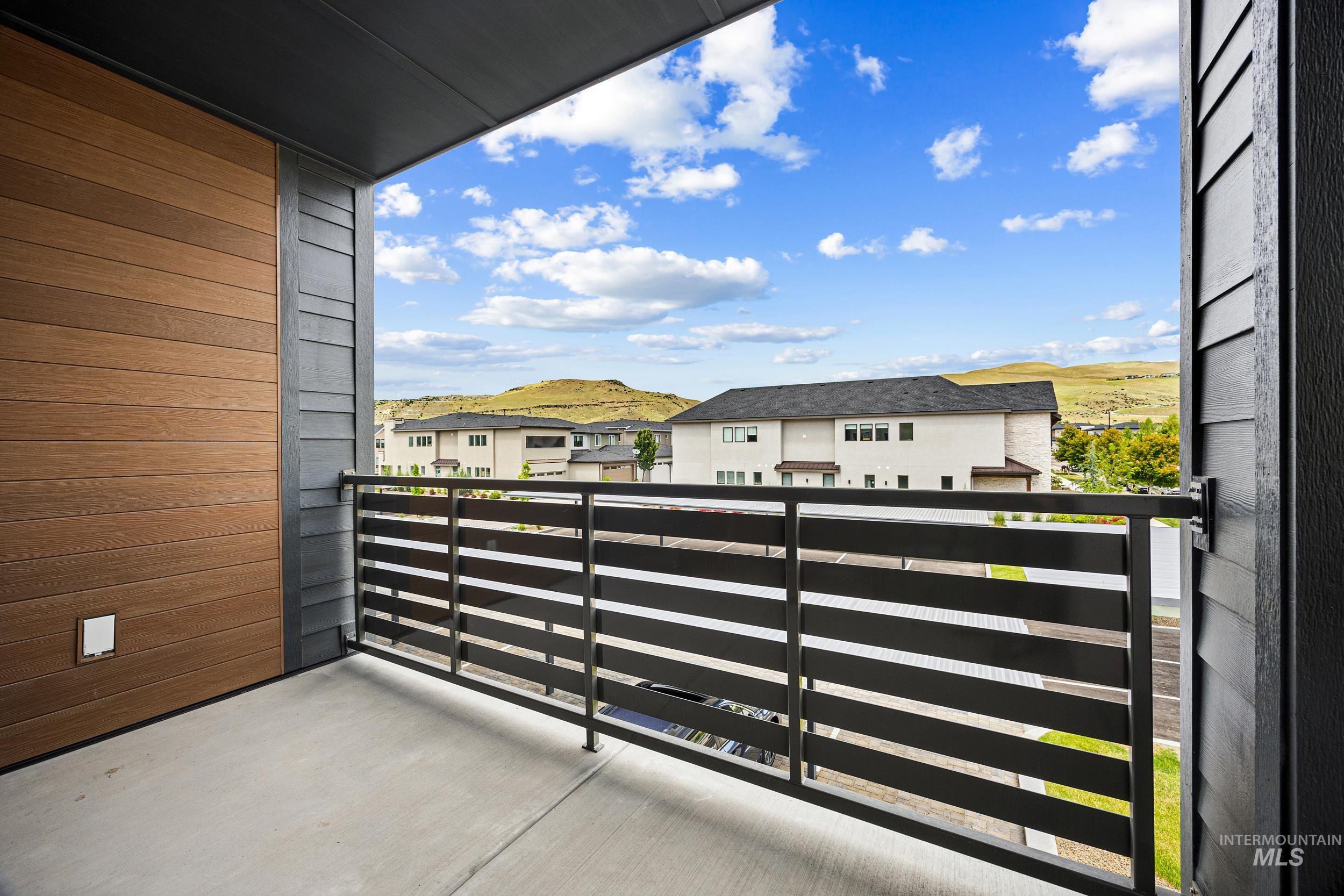 4430 E Haystack St, Boise, Idaho 83716, 2 Bedrooms, 2 Bathrooms, Residential For Sale, Price $529,900,MLS 98991282