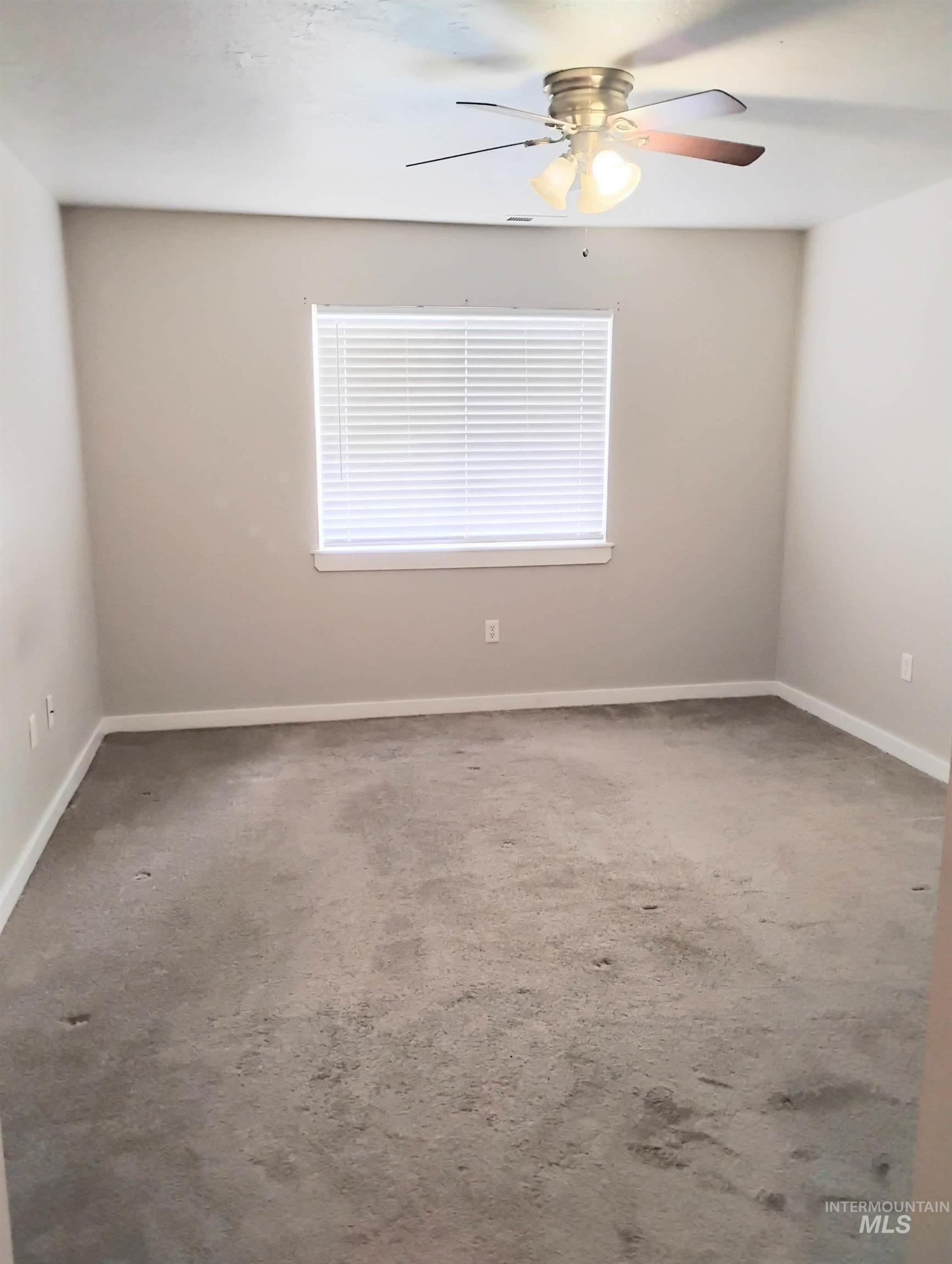 8856 W Candleston Ln, Boise, Idaho 83709, 2 Bedrooms, 2 Bathrooms, Residential For Sale, Price $295,000,MLS 98991283