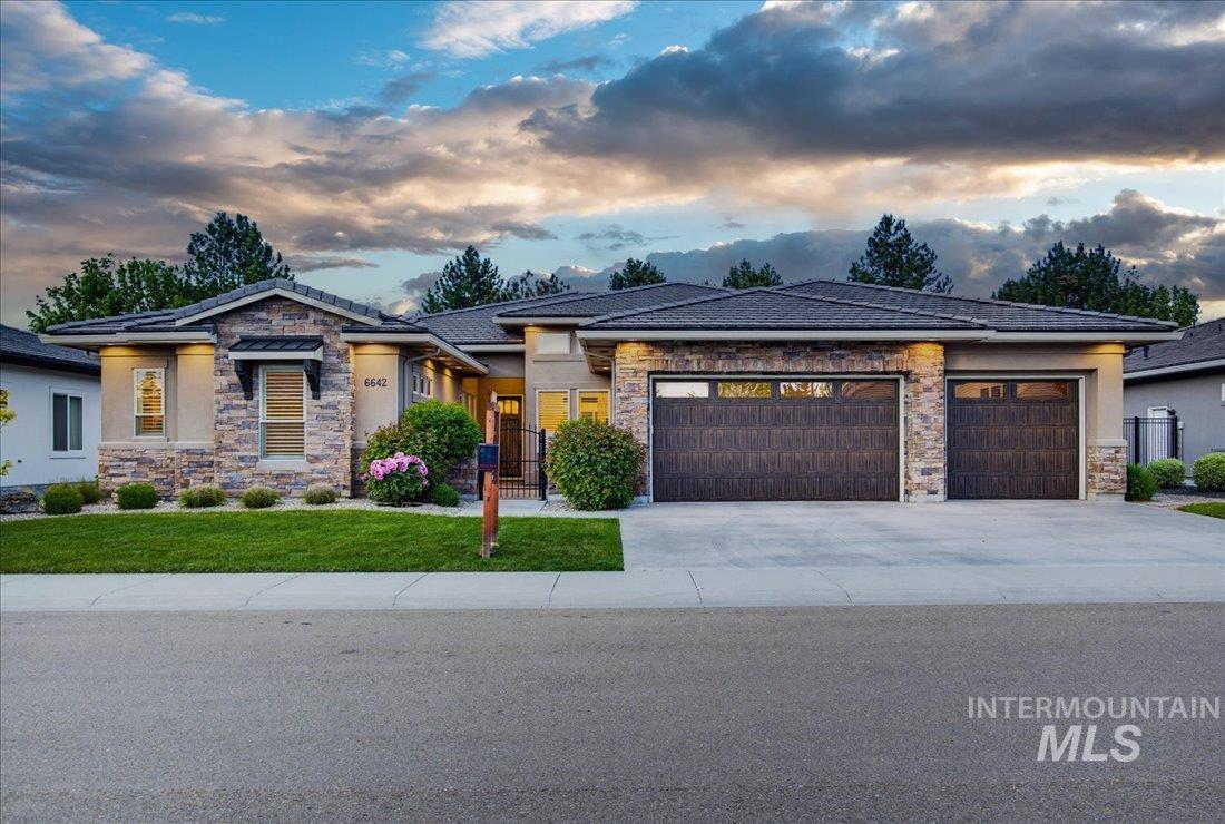 6642 N Crantini Way, Meridian, Idaho 83646, 3 Bedrooms, 2.5 Bathrooms, Residential For Sale, Price $1,199,900, 98991284