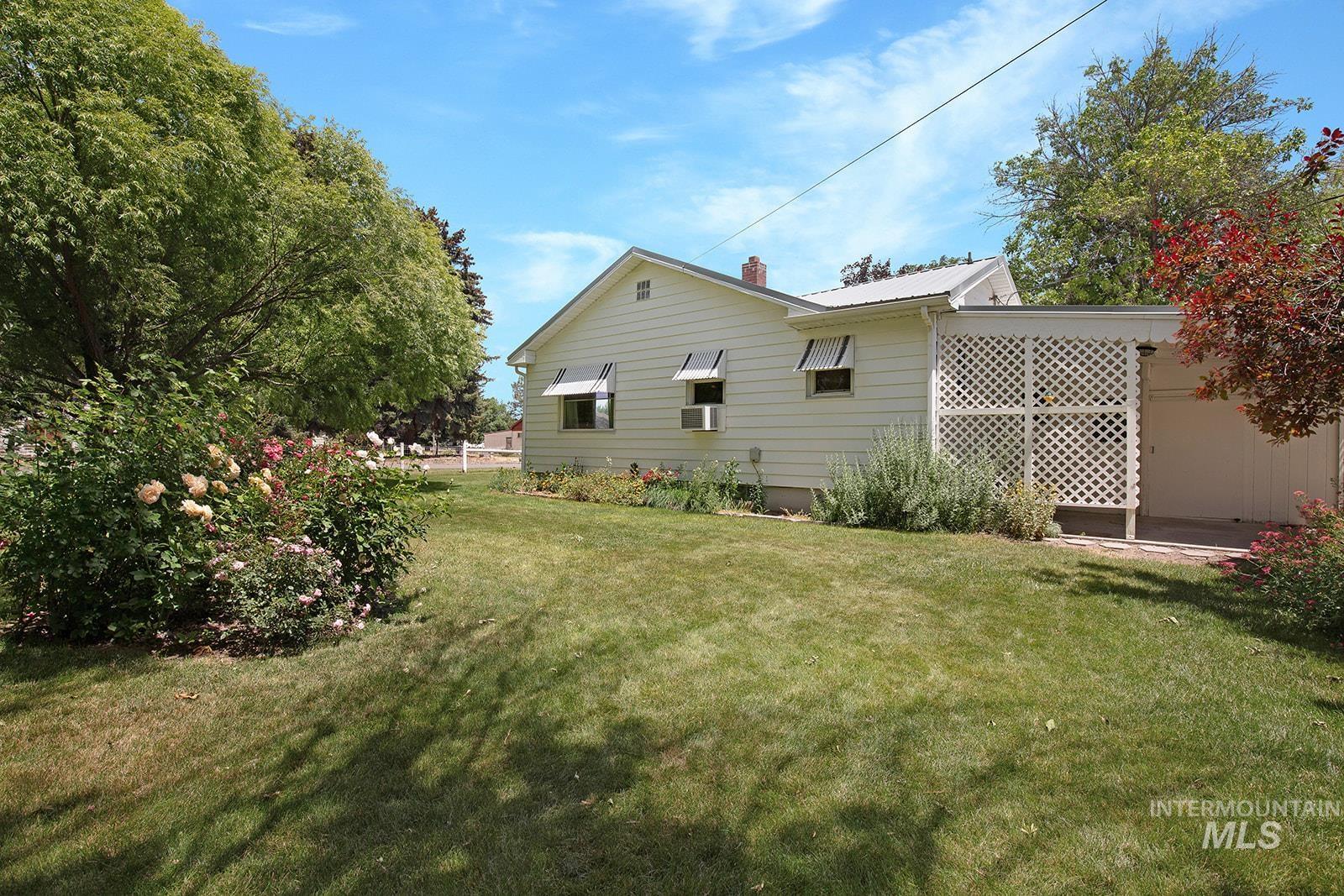 367 E Avenue C, Wendell, Idaho 83355, 3 Bedrooms, 1 Bathroom, Residential For Sale, Price $349,000,MLS 98991285