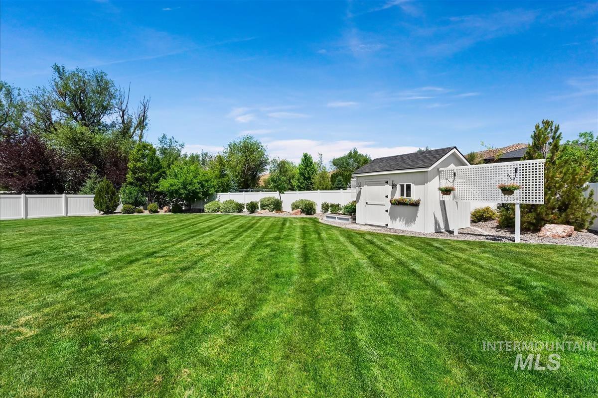 9622 W Sparks Lake Ct, Boise, Idaho 83714, 3 Bedrooms, 2 Bathrooms, Residential For Sale, Price $1,099,000, 98991293