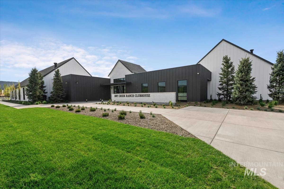 9622 W Sparks Lake Ct, Boise, Idaho 83714, 3 Bedrooms, 2 Bathrooms, Residential For Sale, Price $1,099,000, 98991293