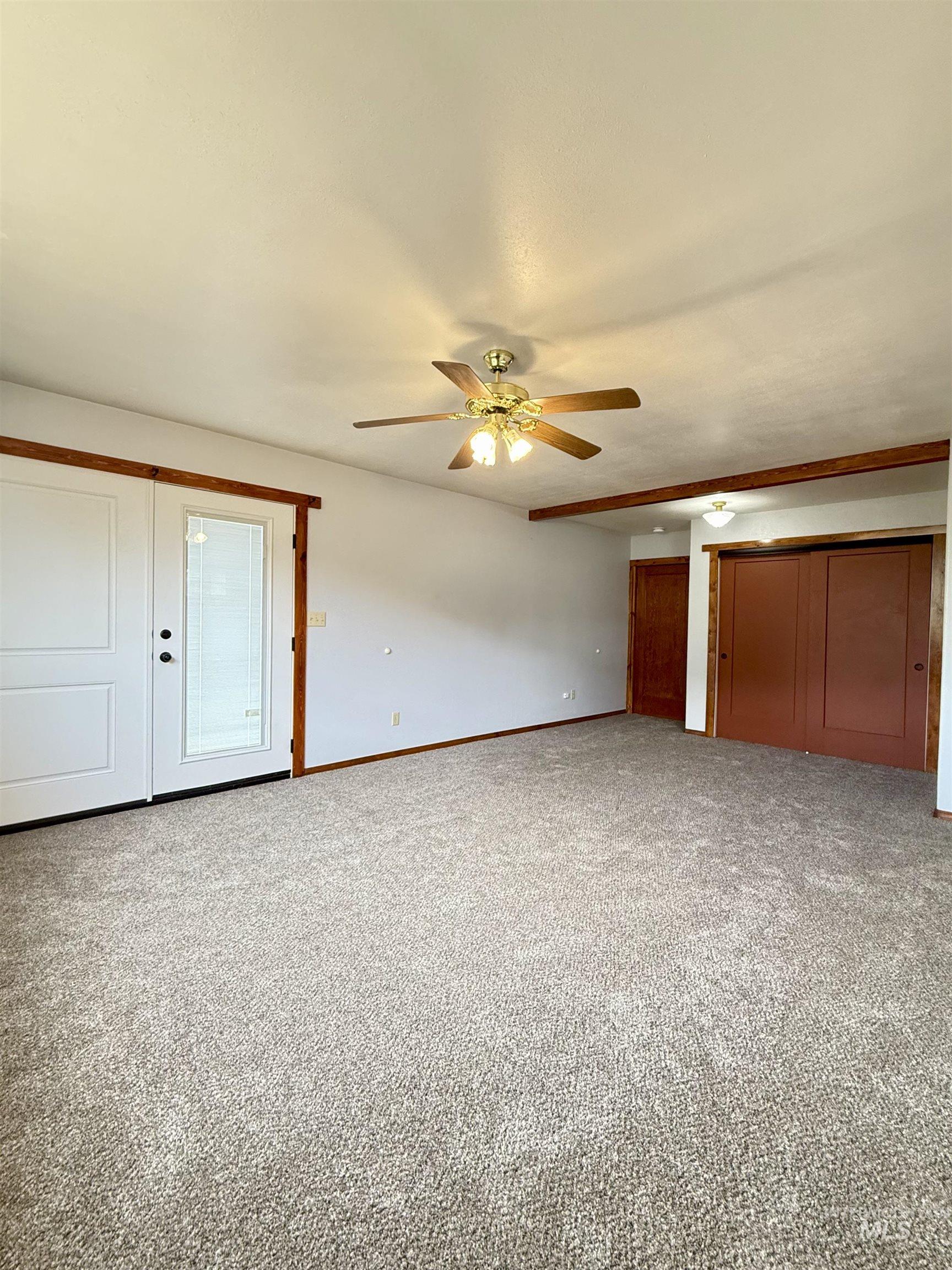 1018 S Eisenhower St, Jerome, Idaho 83338, 4 Bedrooms, 2 Bathrooms, Residential For Sale, Price $279,900,MLS 98991294