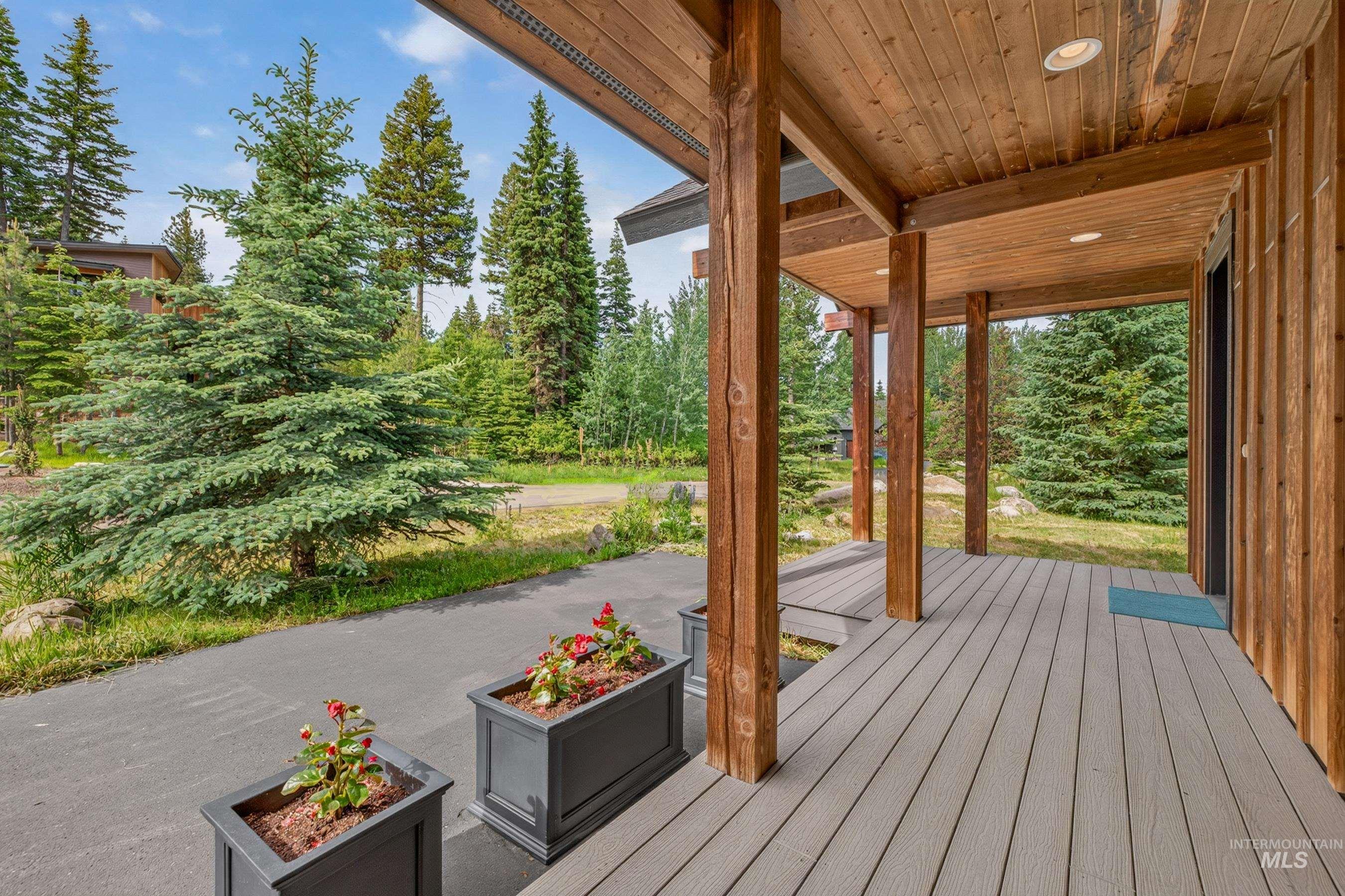 1003 Violet Way, McCall, Idaho 83638, 3 Bedrooms, 3 Bathrooms, Residential For Sale, Price $1,250,000, 98991295