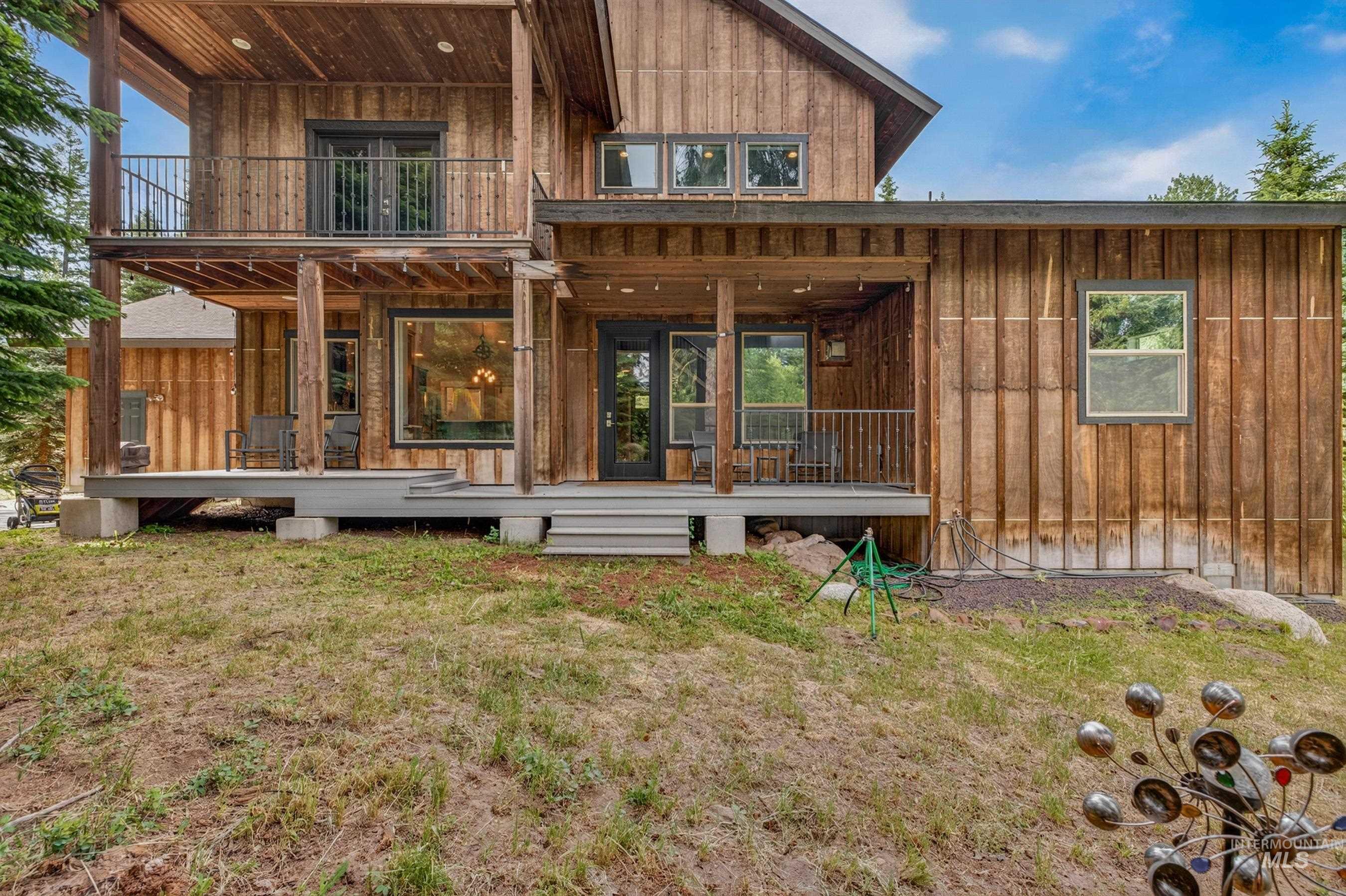 1003 Violet Way, McCall, Idaho 83638, 3 Bedrooms, 3 Bathrooms, Residential For Sale, Price $1,250,000, 98991295