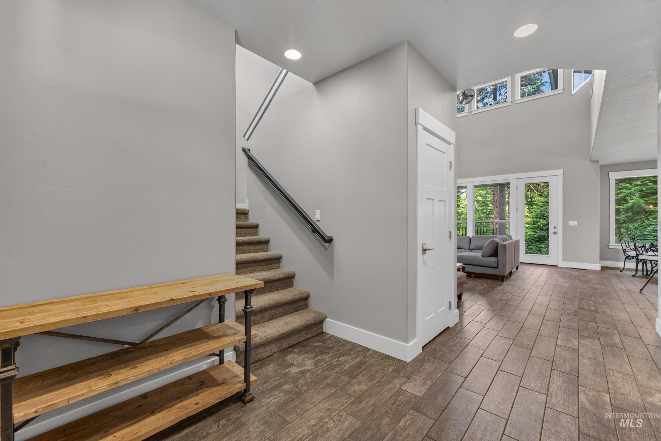 1003 Violet Way, McCall, Idaho 83638, 3 Bedrooms, 3 Bathrooms, Residential For Sale, Price $1,250,000, 98991295