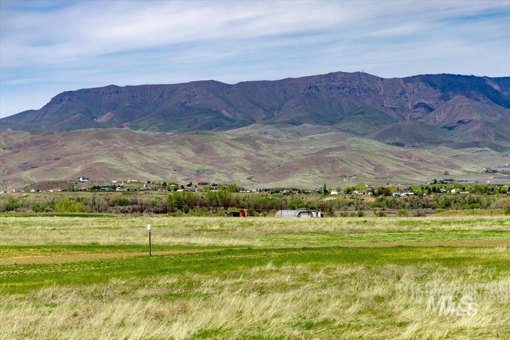 TBD #2 Jake Lane, Emmett, Idaho 83617, 4 Bedrooms, 2.5 Bathrooms, Residential For Sale, Price $1,195,000, 98991298