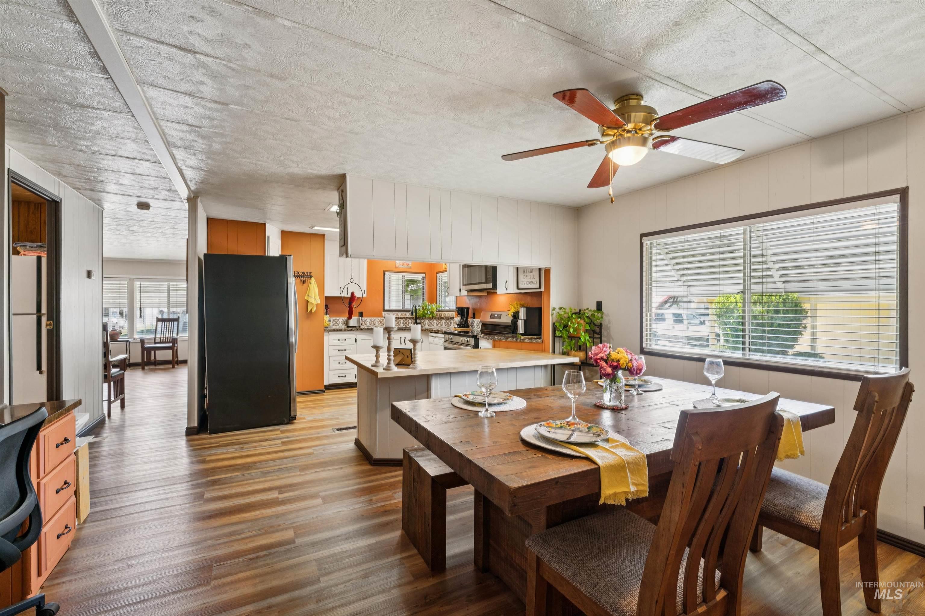 140 N Rainbow Dr, Boise, Idaho 83713, 2 Bedrooms, 2 Bathrooms, Residential For Sale, Price $117,000, 98991299