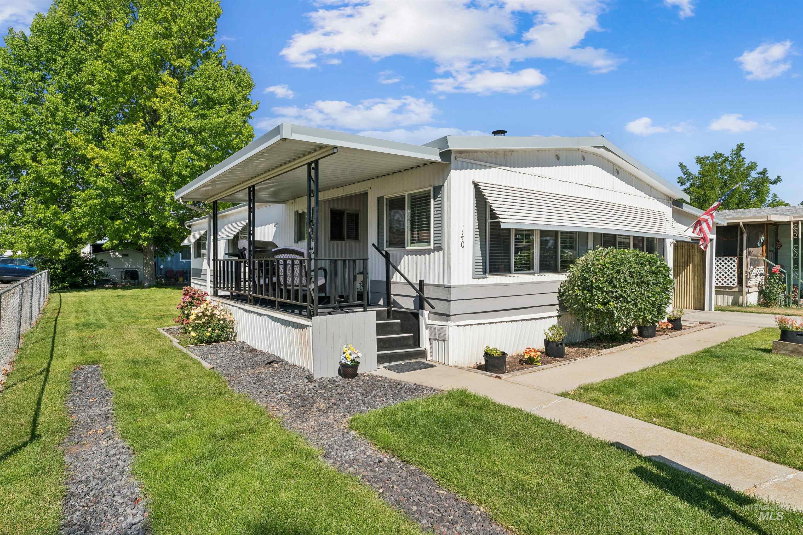 140 N Rainbow Dr, Boise, Idaho 83713, 2 Bedrooms, 2 Bathrooms, Residential For Sale, Price $117,000, 98991299