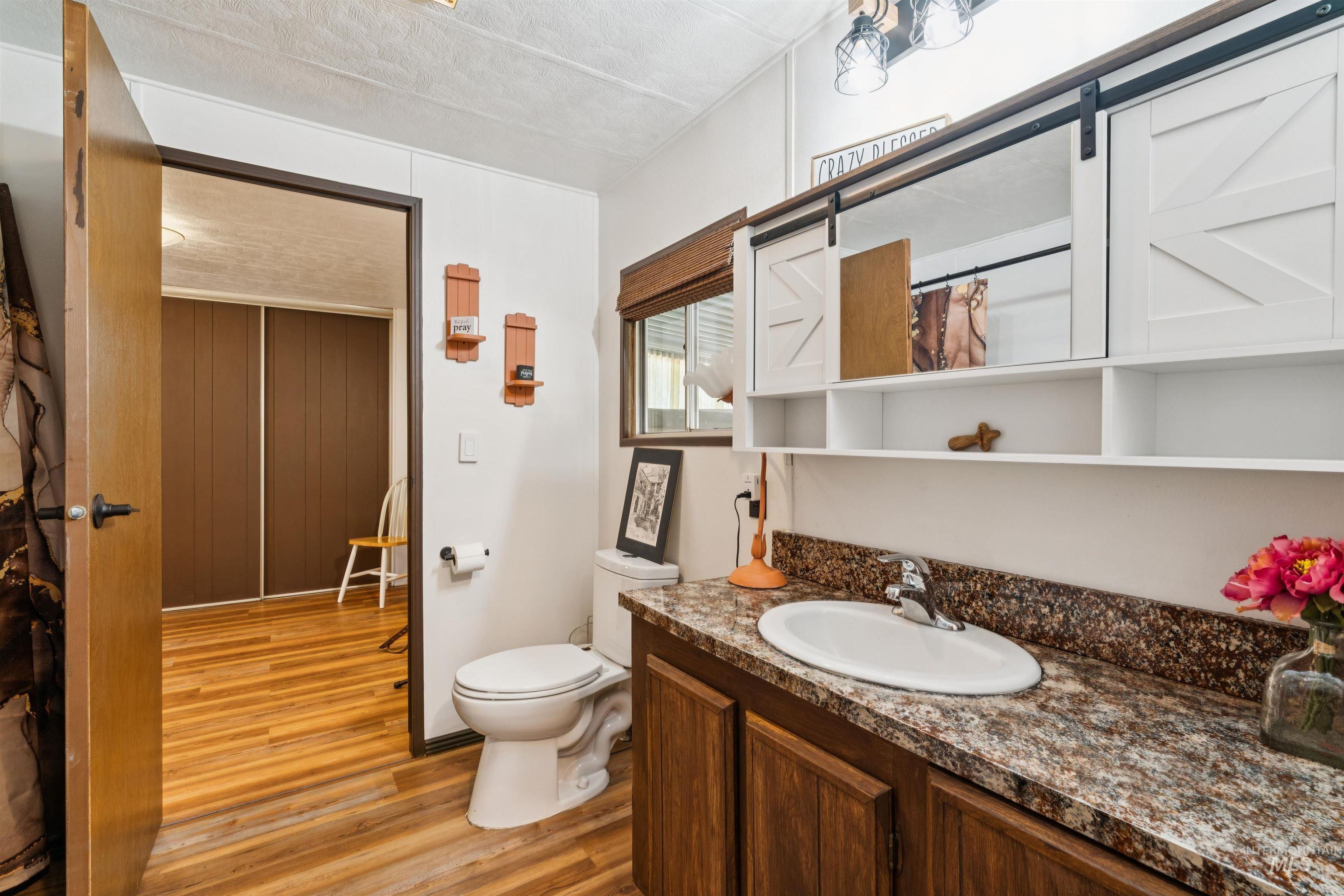 140 N Rainbow Dr, Boise, Idaho 83713, 2 Bedrooms, 2 Bathrooms, Residential For Sale, Price $117,000, 98991299