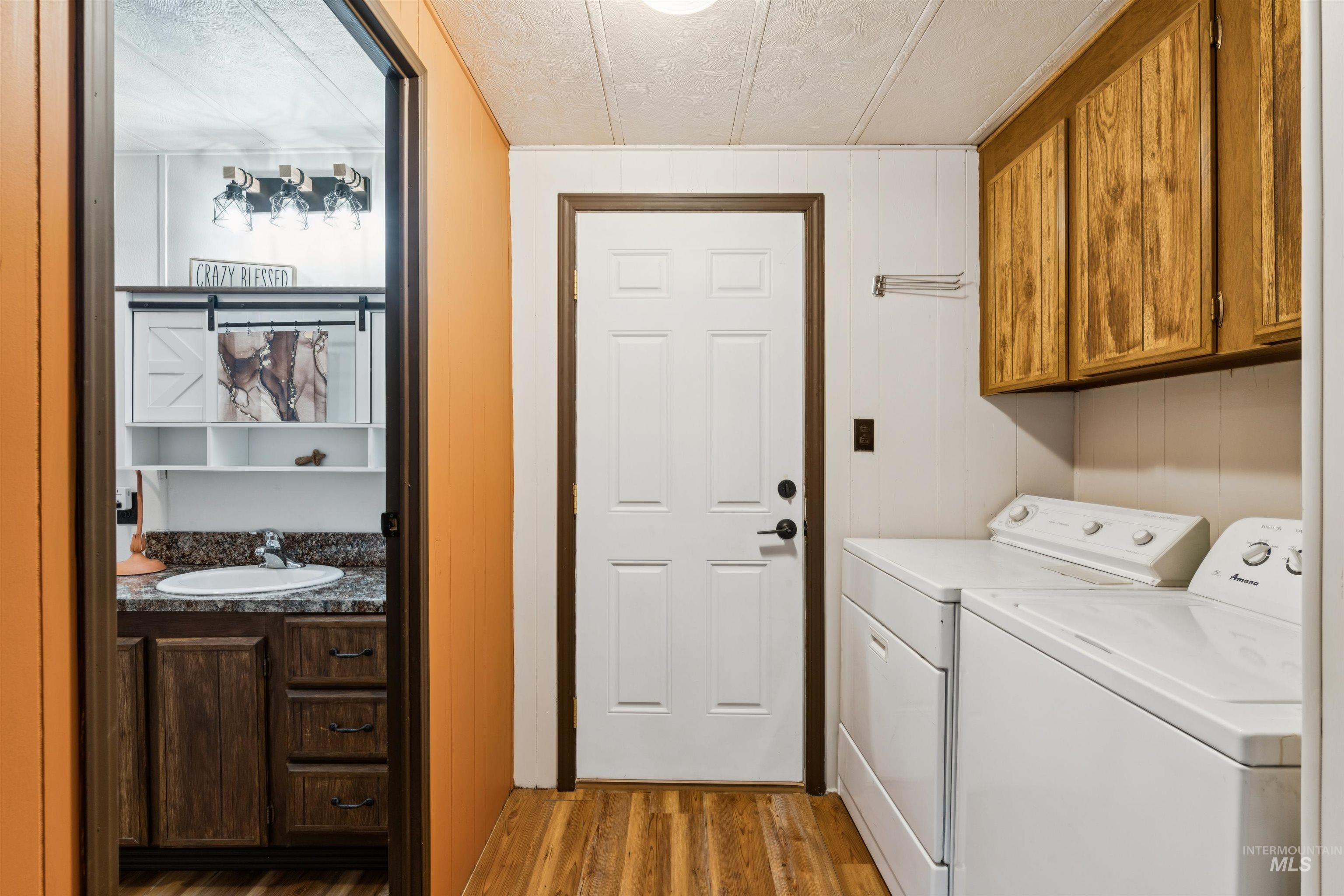 140 N Rainbow Dr, Boise, Idaho 83713, 2 Bedrooms, 2 Bathrooms, Residential For Sale, Price $117,000, 98991299