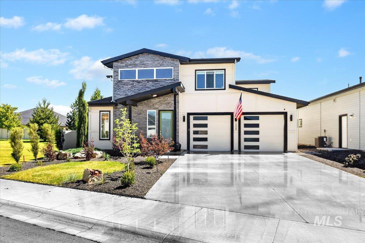 1339 W Winsett Street, Kuna, Idaho 83634, 4 Bedrooms, 2.5 Bathrooms, Residential For Sale, Price $585,000,MLS 98991303
