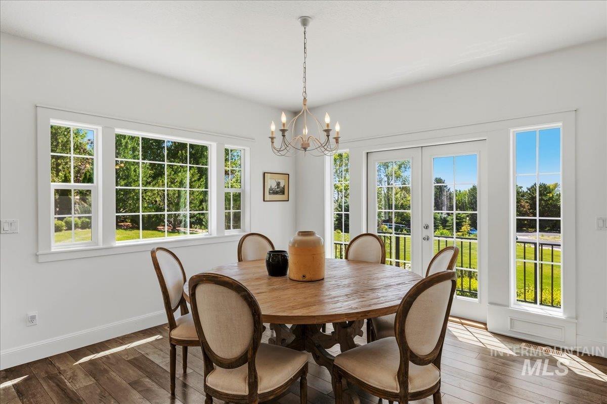 4782 N Echo Summit Way, Star, Idaho 83699, 4 Bedrooms, 3.5 Bathrooms, Residential For Sale, Price $1,250,000, 98991304