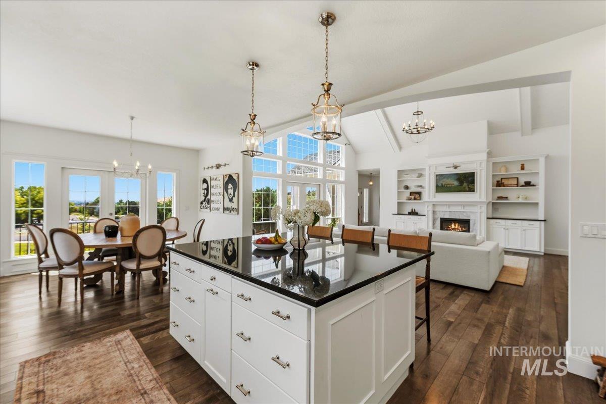 4782 N Echo Summit Way, Star, Idaho 83699, 4 Bedrooms, 3.5 Bathrooms, Residential For Sale, Price $1,250,000, 98991304