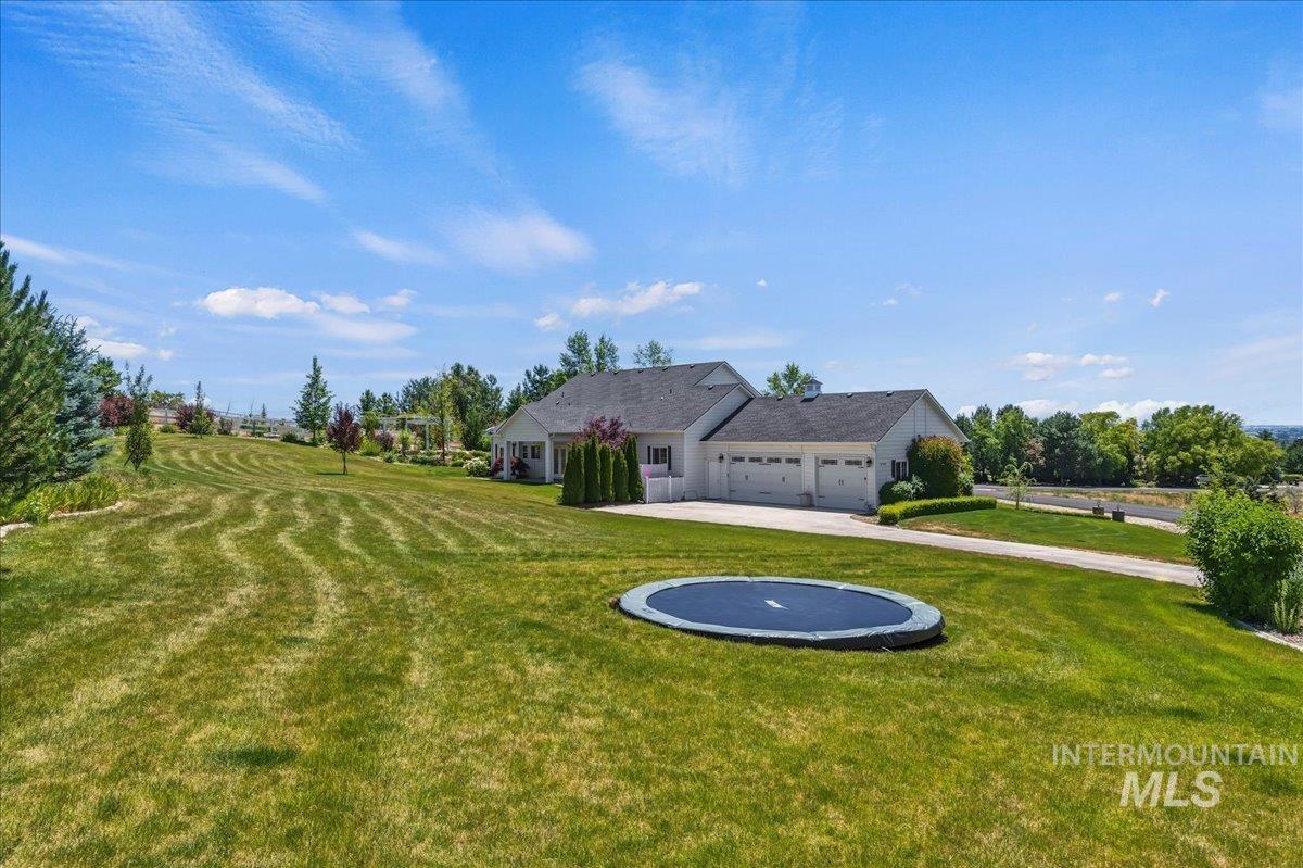 4782 N Echo Summit Way, Star, Idaho 83699, 4 Bedrooms, 3.5 Bathrooms, Residential For Sale, Price $1,250,000, 98991304