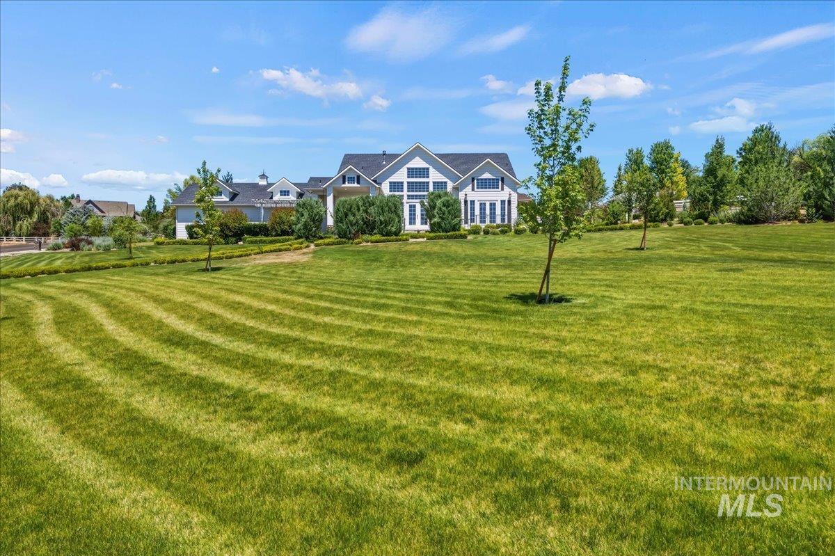 4782 N Echo Summit Way, Star, Idaho 83699, 4 Bedrooms, 3.5 Bathrooms, Residential For Sale, Price $1,125,500,MLS 98991304
