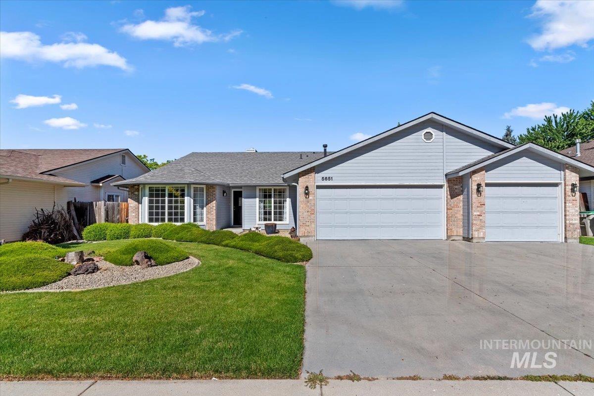 5651 N Crimson Way, Boise, Idaho 83703, 4 Bedrooms, 2 Bathrooms, Residential For Sale, Price $630,000,MLS 98991311