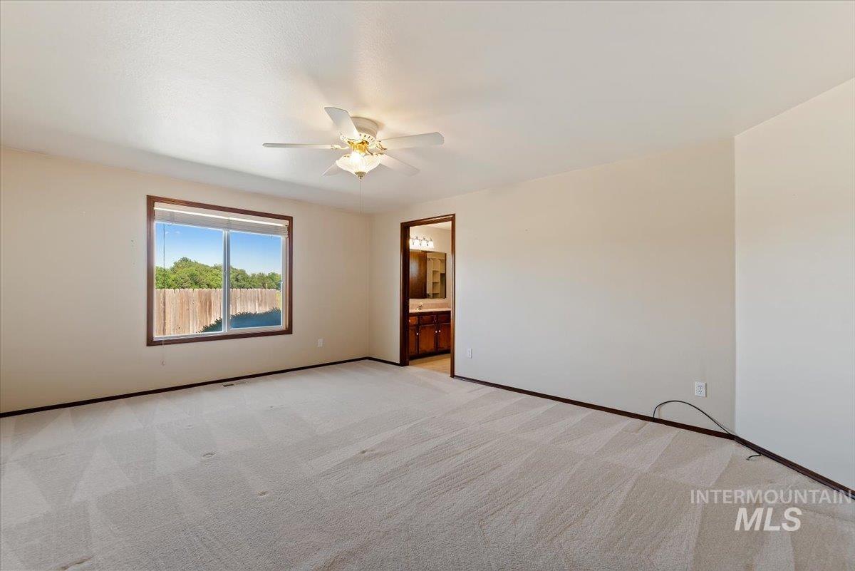 5651 N Crimson Way, Boise, Idaho 83703, 4 Bedrooms, 2 Bathrooms, Residential For Sale, Price $630,000,MLS 98991311