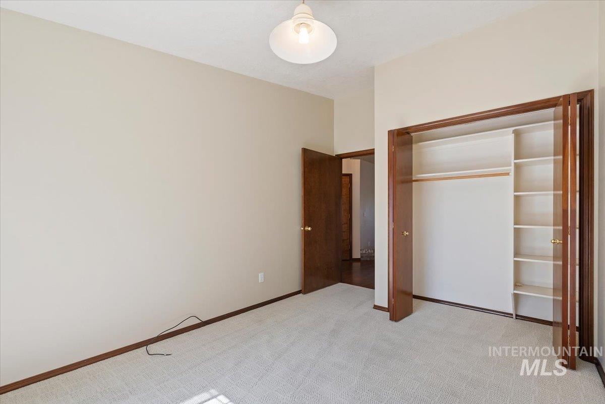 5651 N Crimson Way, Boise, Idaho 83703, 4 Bedrooms, 2 Bathrooms, Residential For Sale, Price $630,000,MLS 98991311