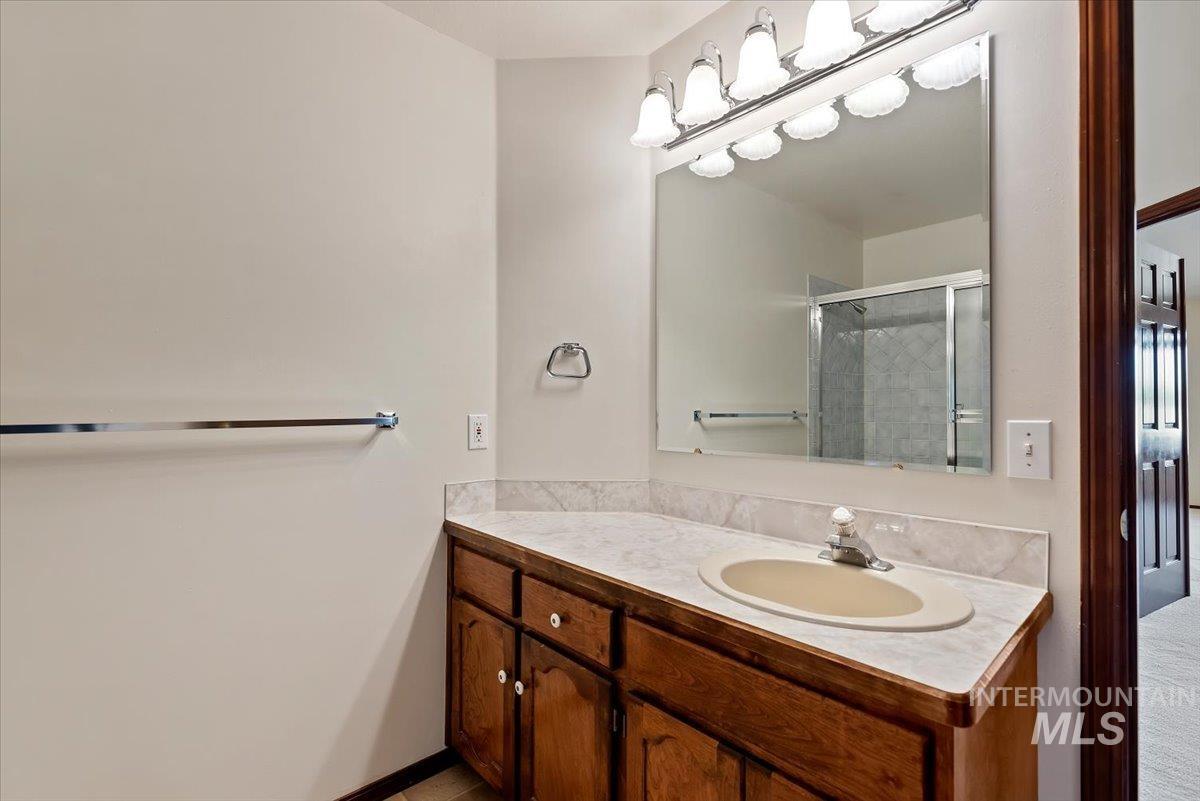 5651 N Crimson Way, Boise, Idaho 83703, 4 Bedrooms, 2 Bathrooms, Residential For Sale, Price $630,000,MLS 98991311